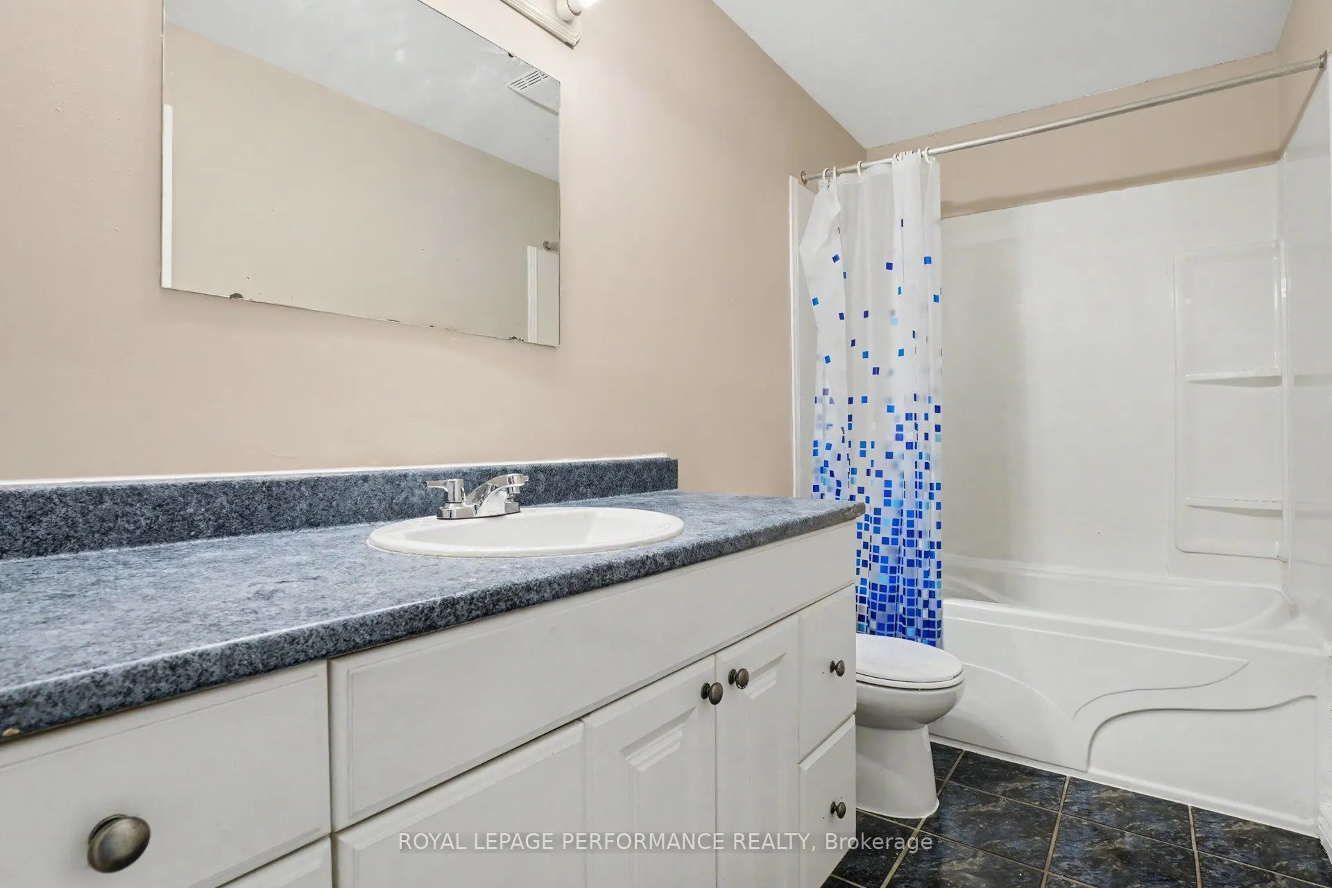 1394 Ridgebrook Drive #70