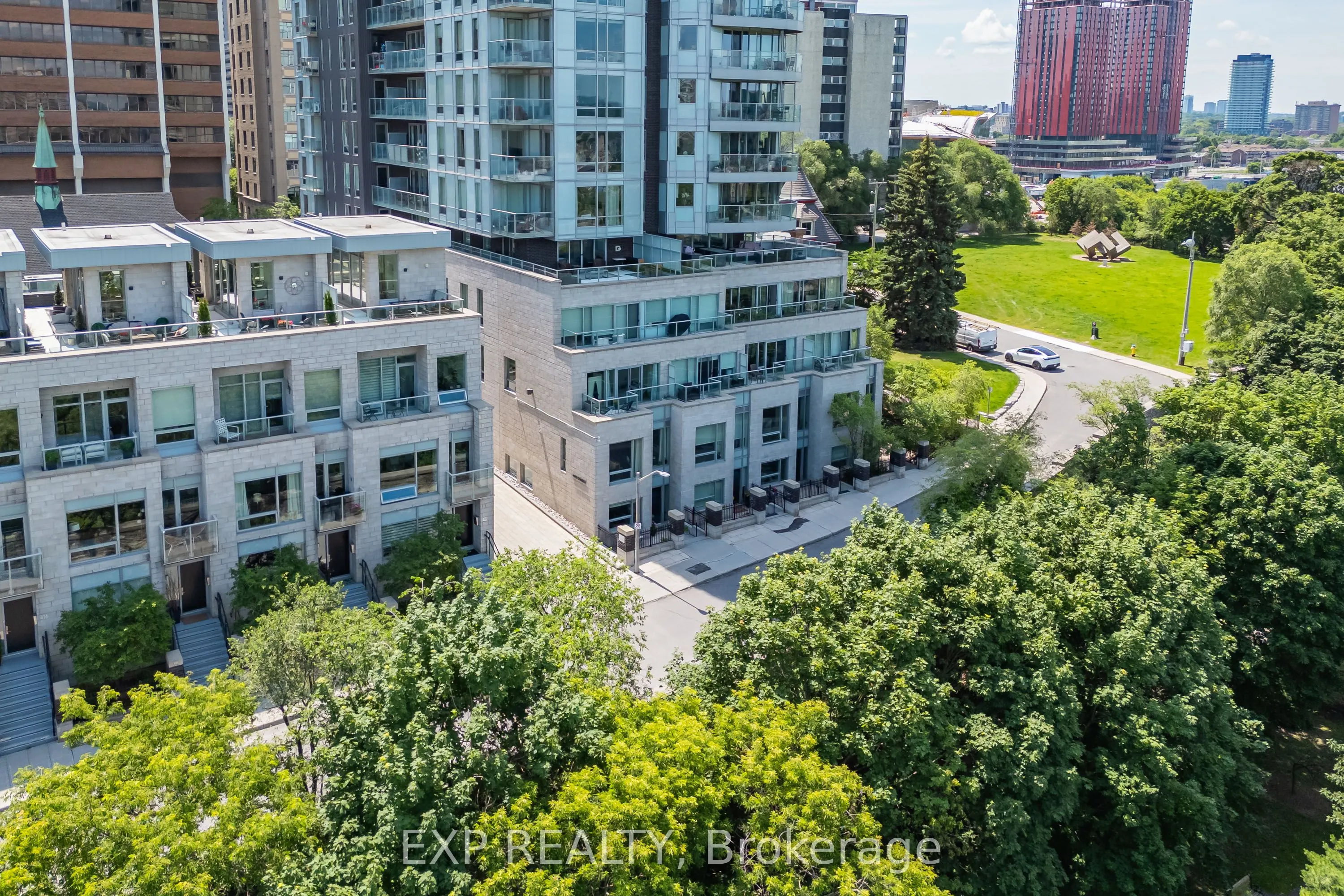 432 Sparks Street #106