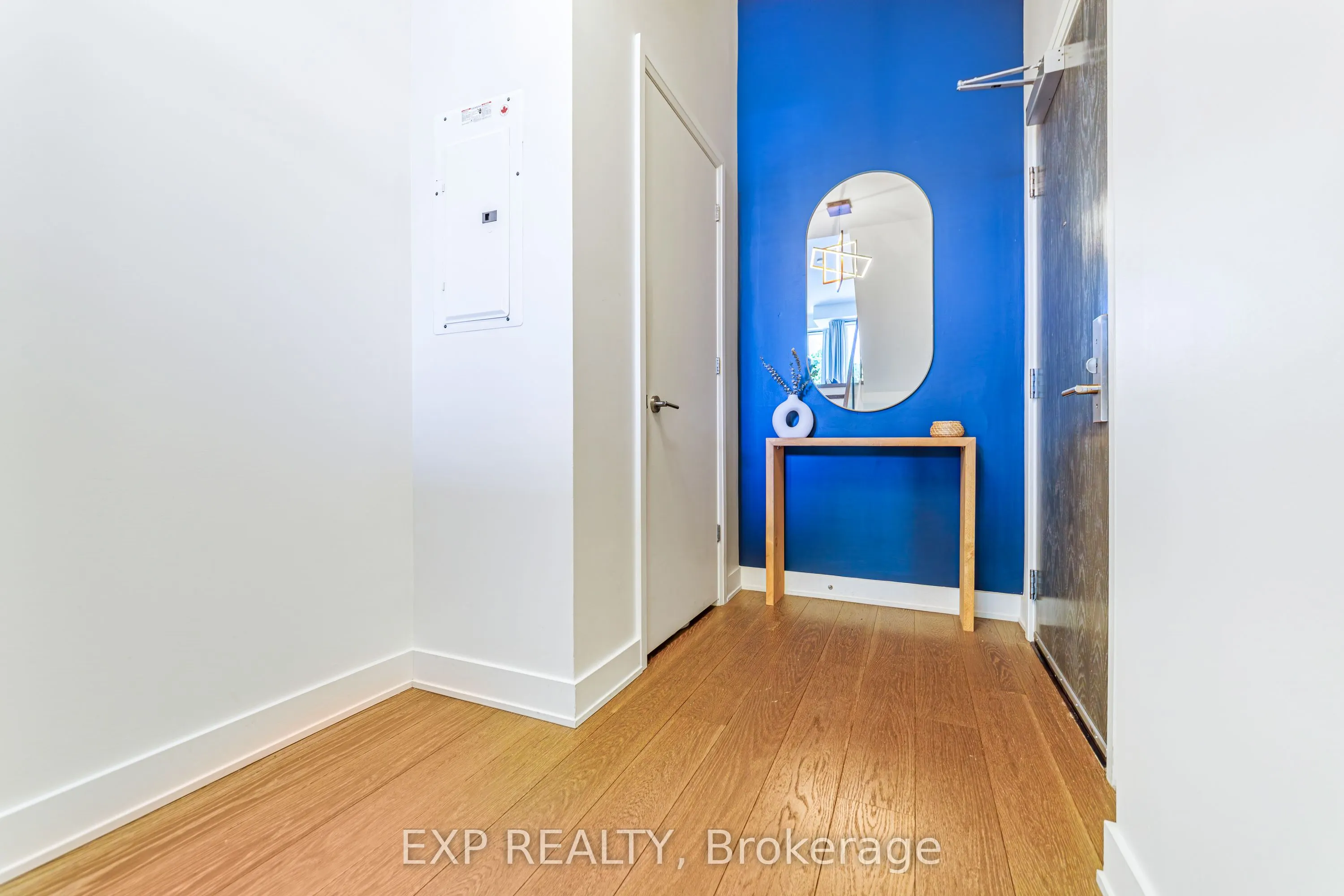 432 Sparks Street #106