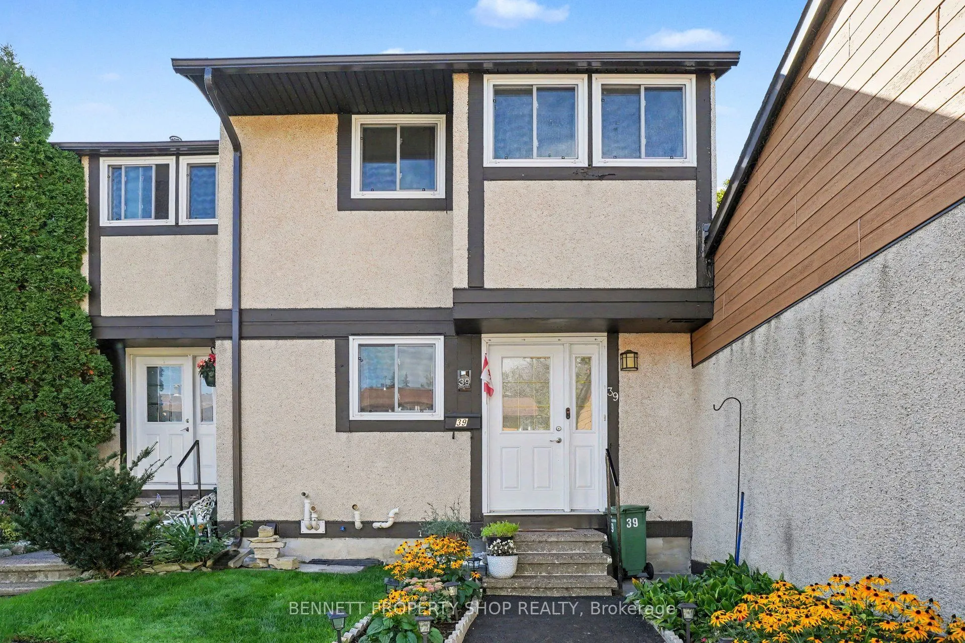 3411 Paul Anka Drive #39