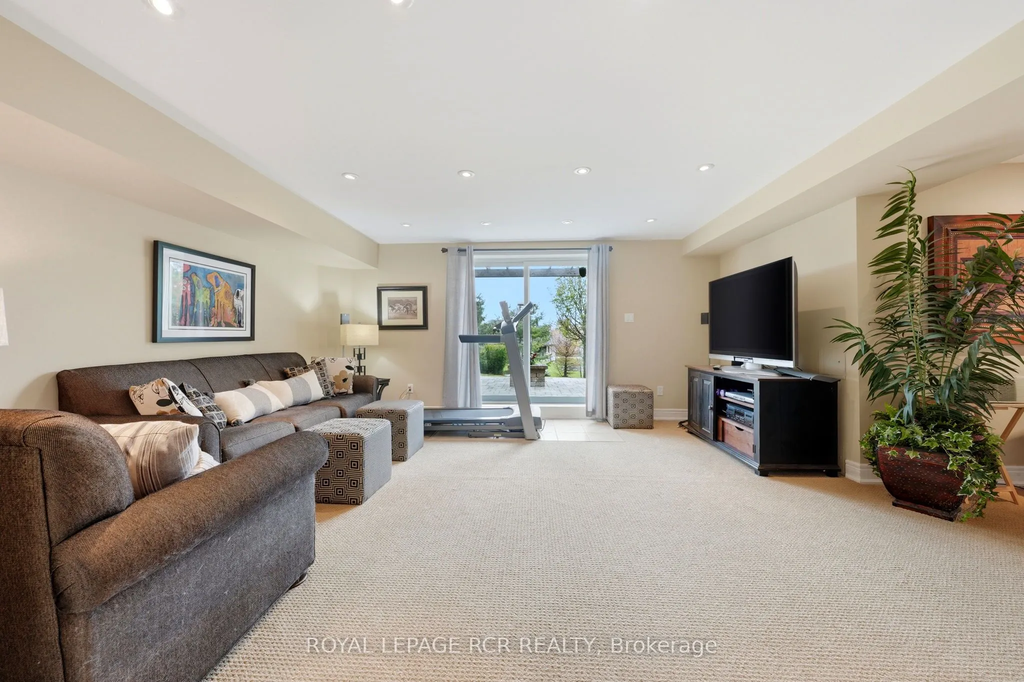 8 Masters Creek Boulevard