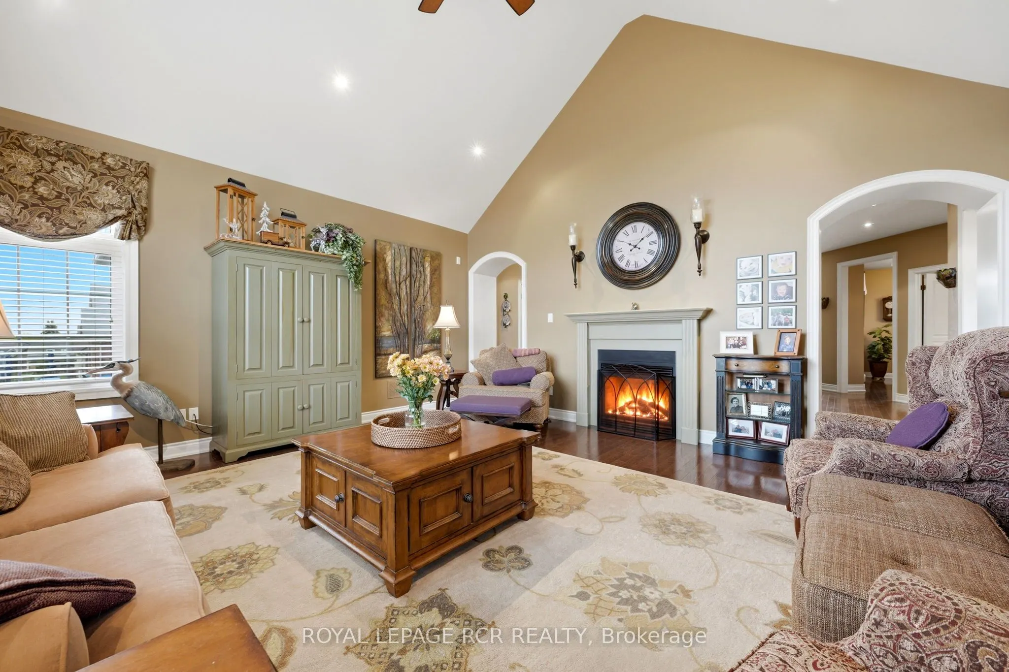 8 Masters Creek Boulevard