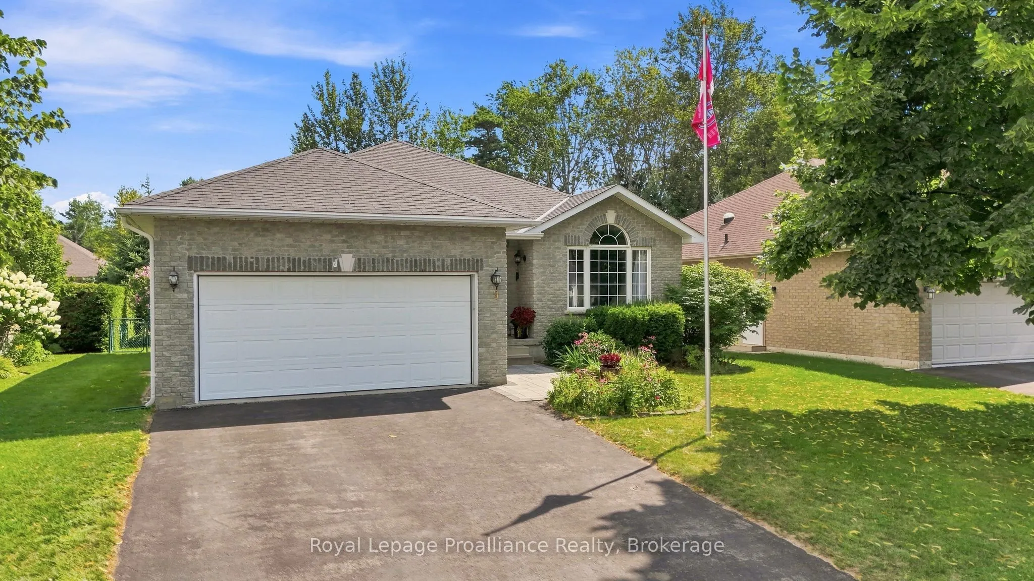 9 Seneca Drive