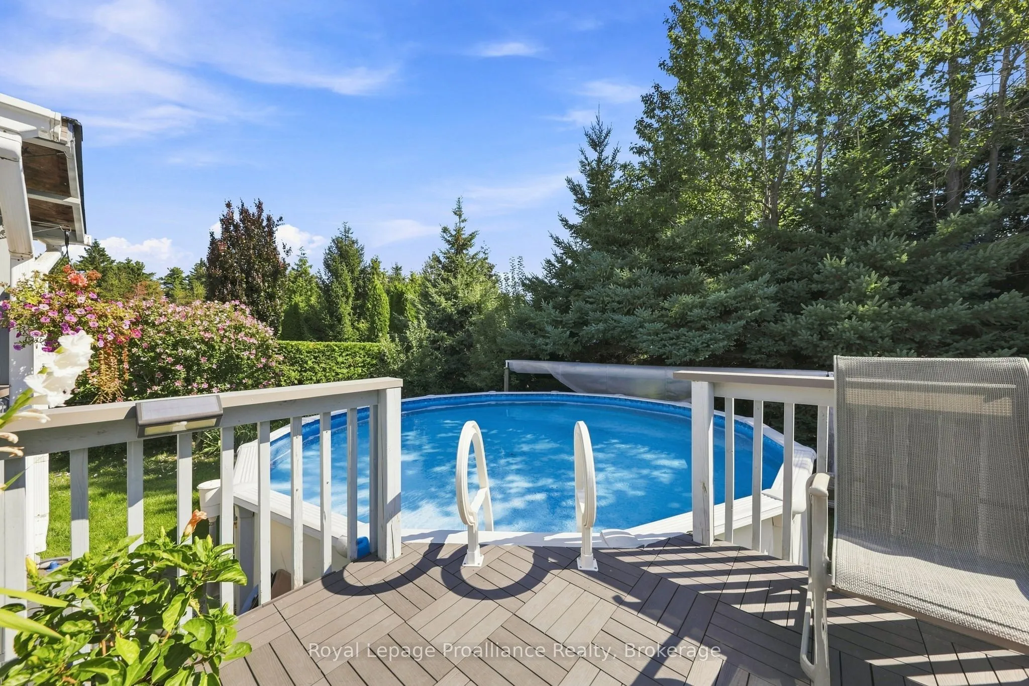 9 Seneca Drive