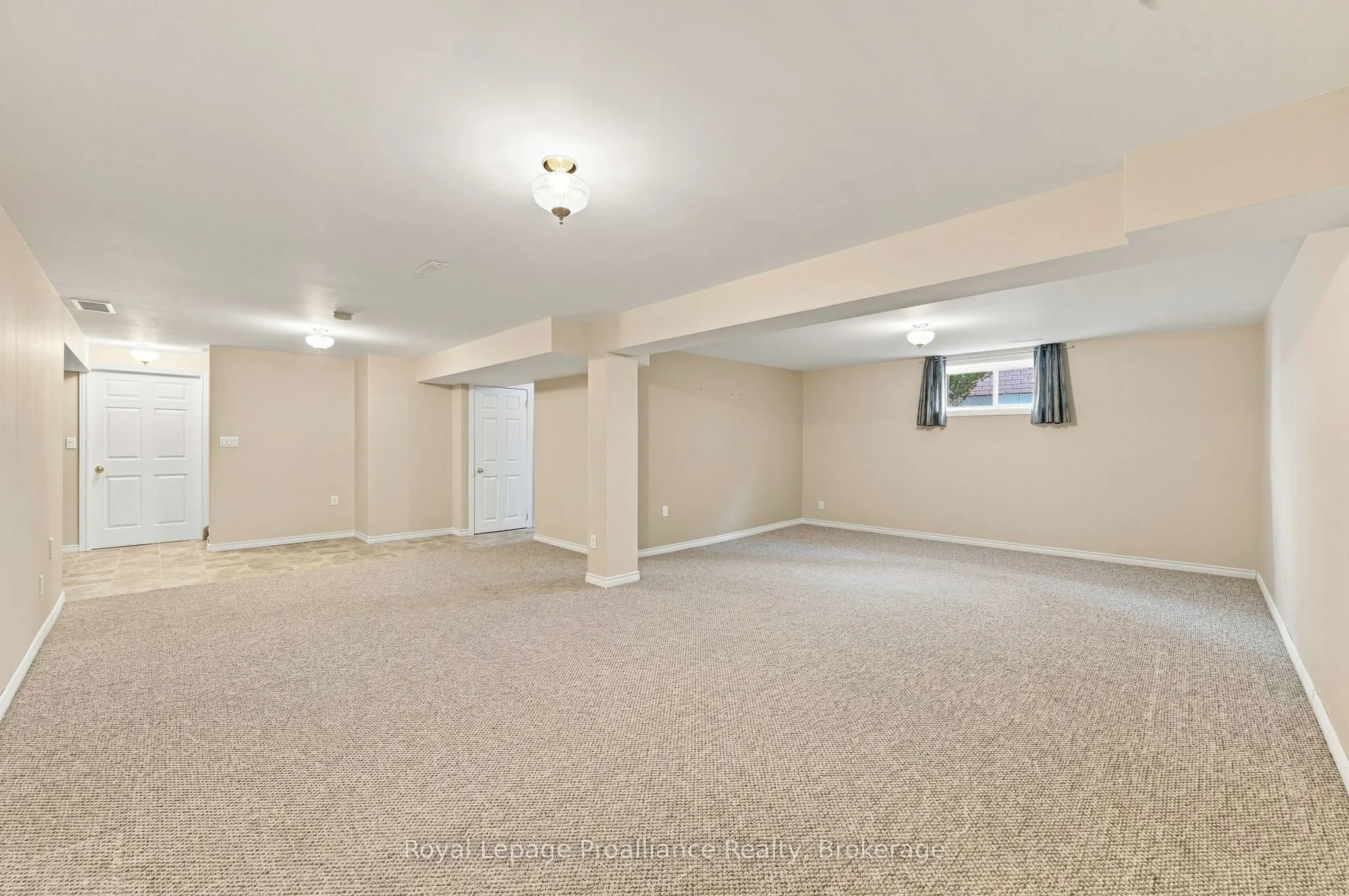 9 Seneca Drive