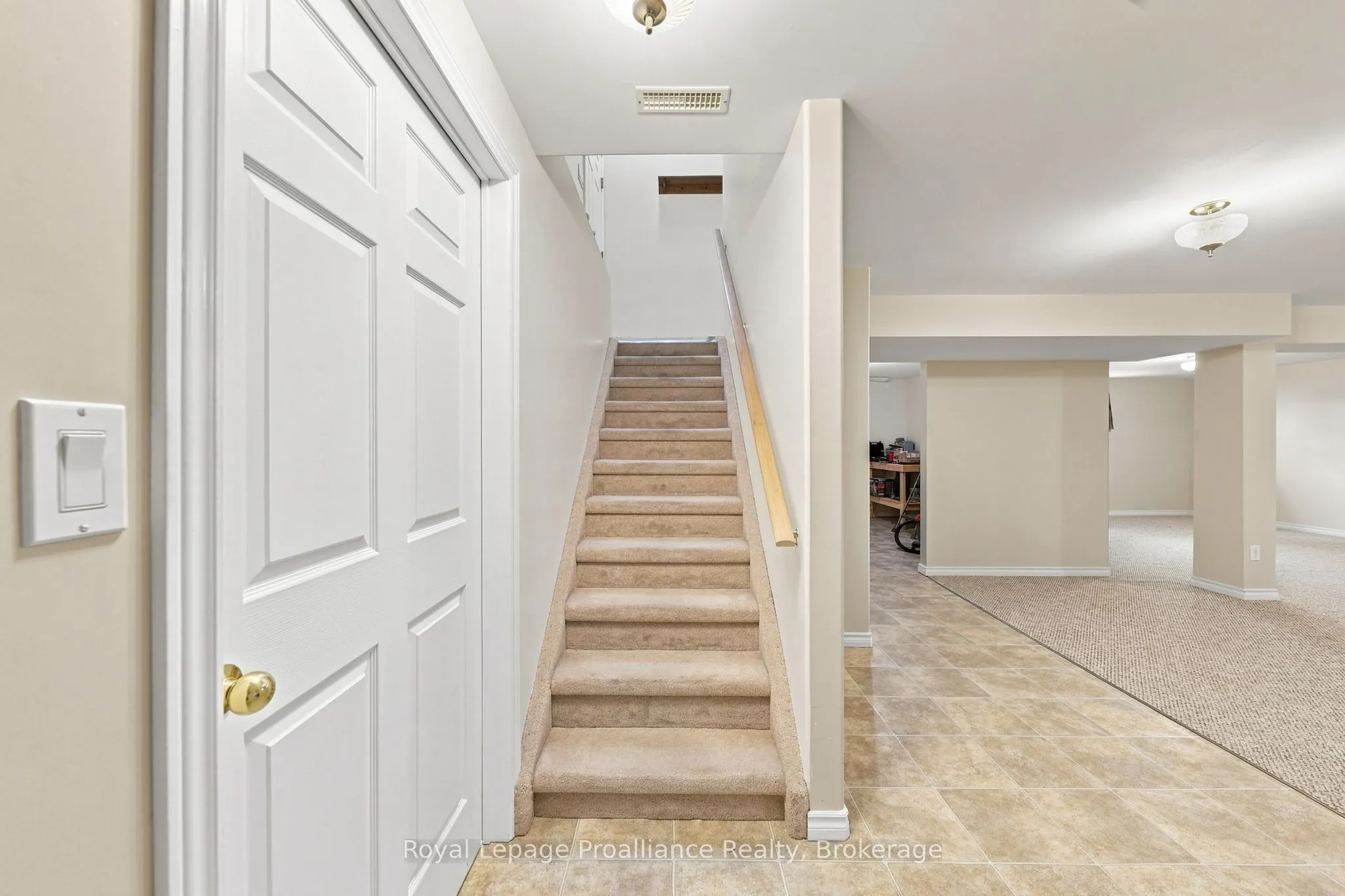 9 Seneca Drive