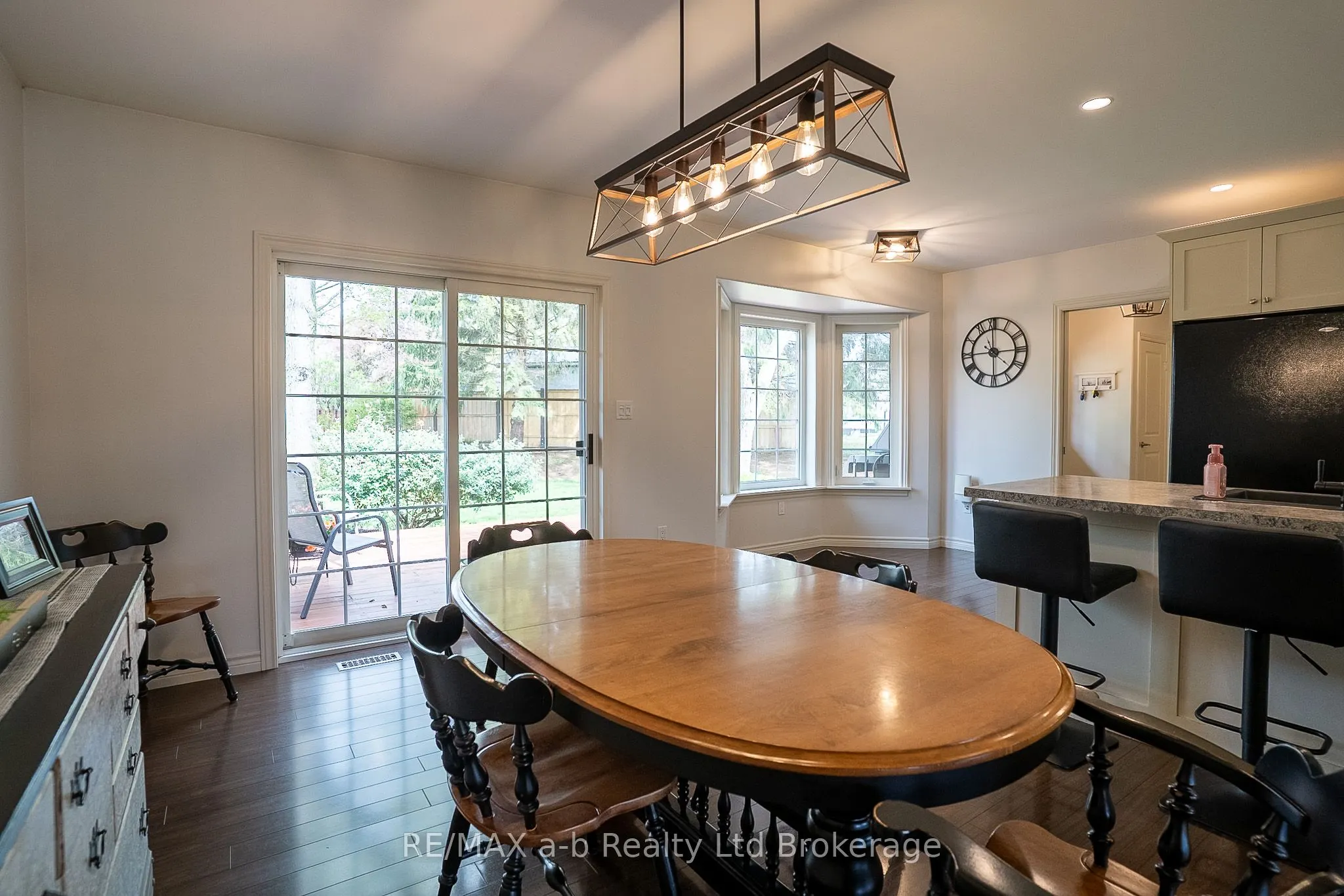 4 Otterview Drive