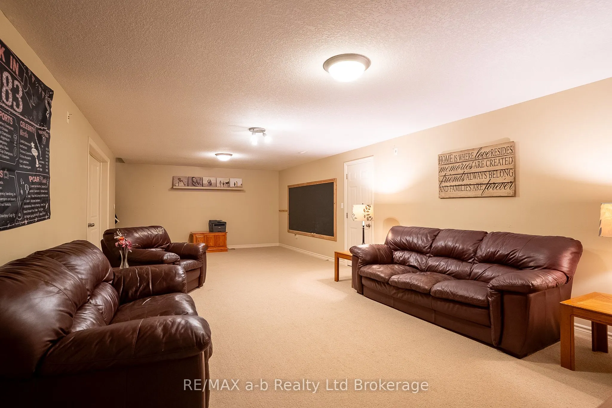4 Otterview Drive