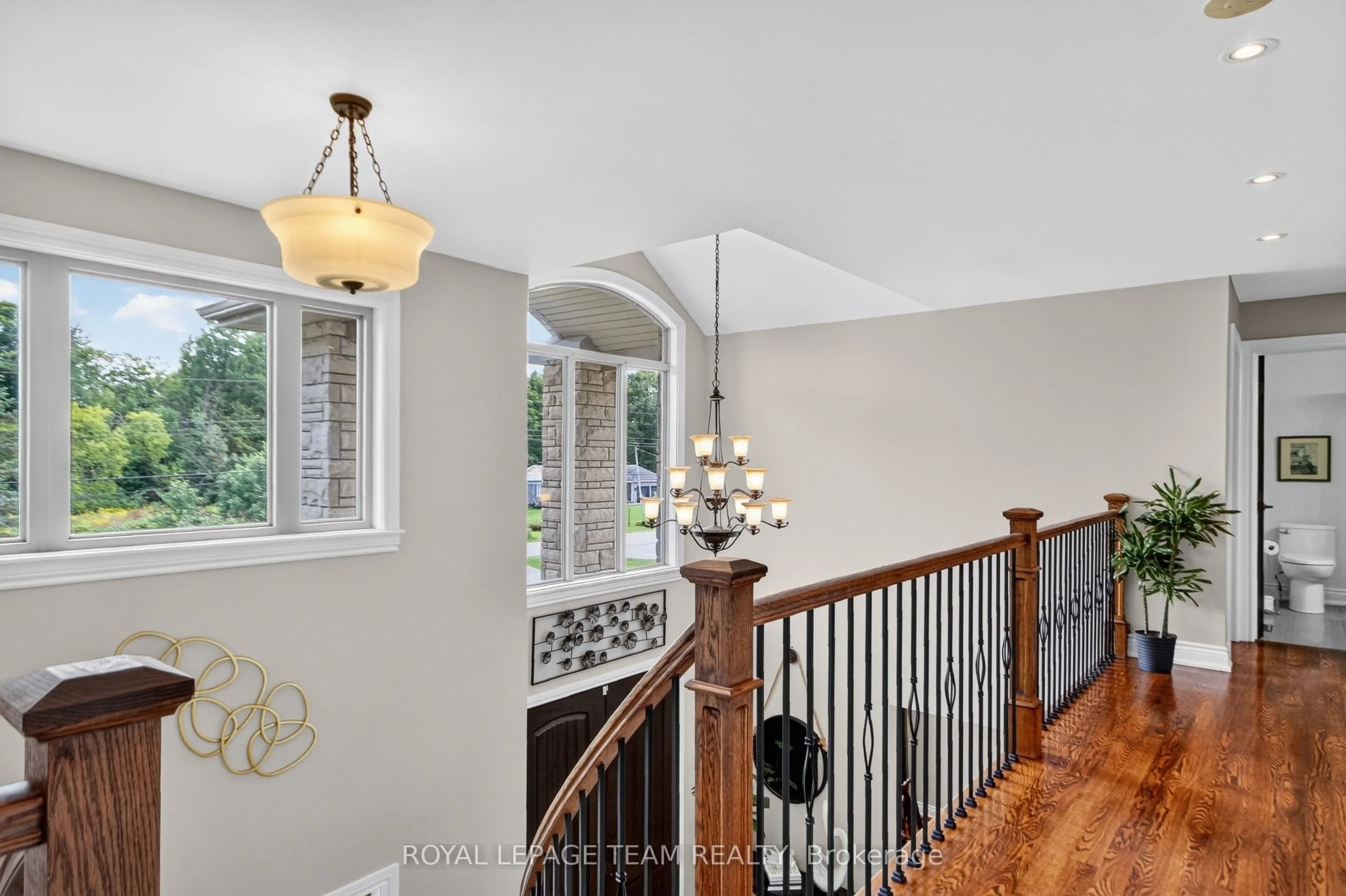 1425 Balmoral Drive