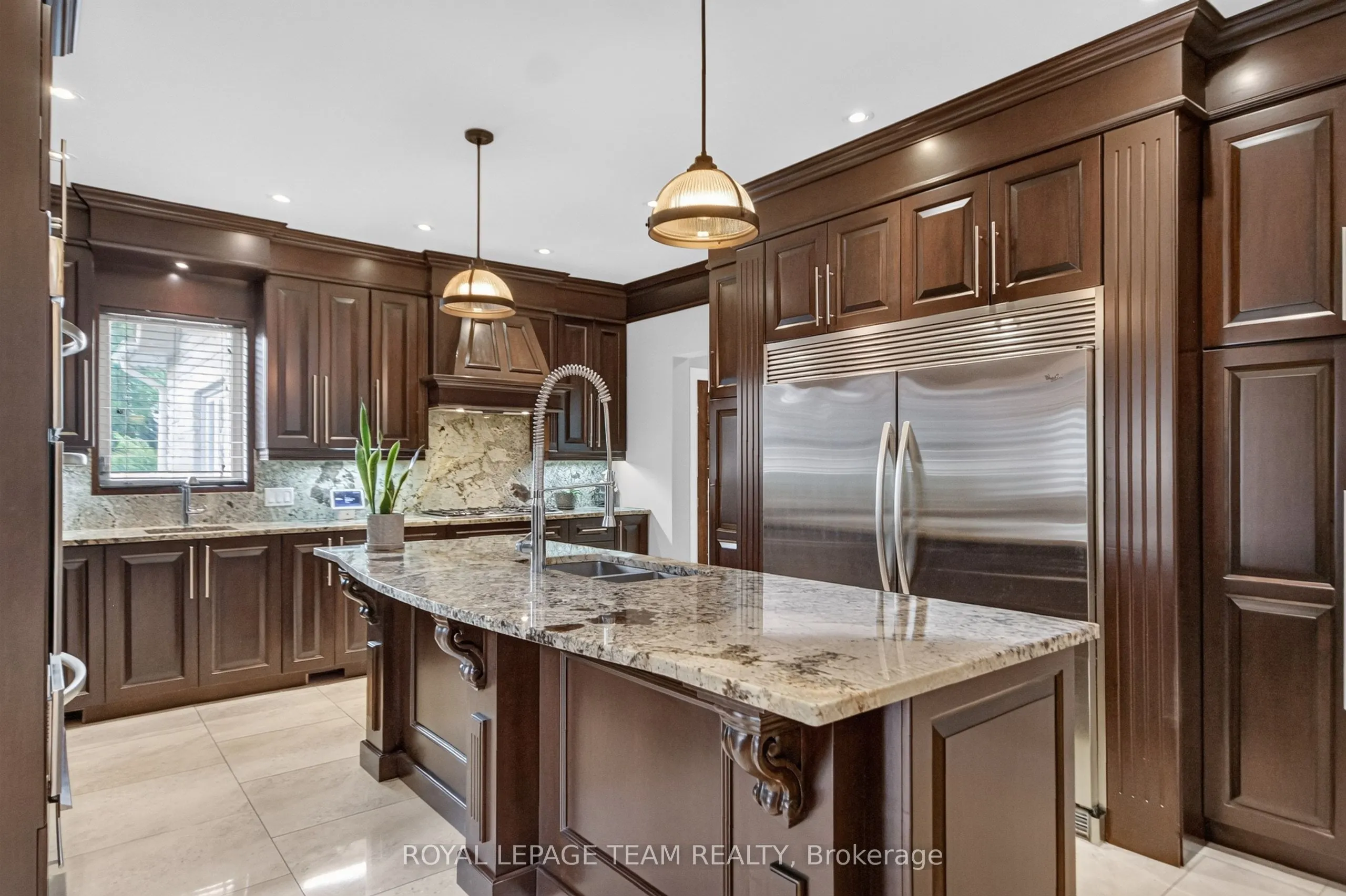 1425 Balmoral Drive