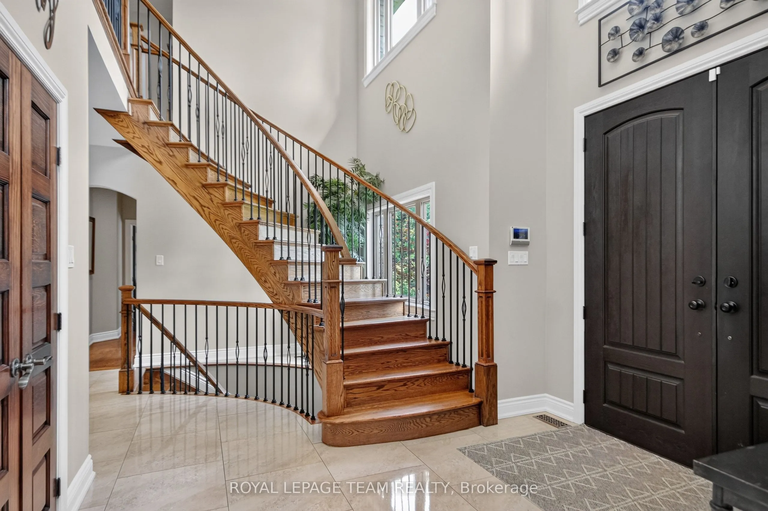 1425 Balmoral Drive