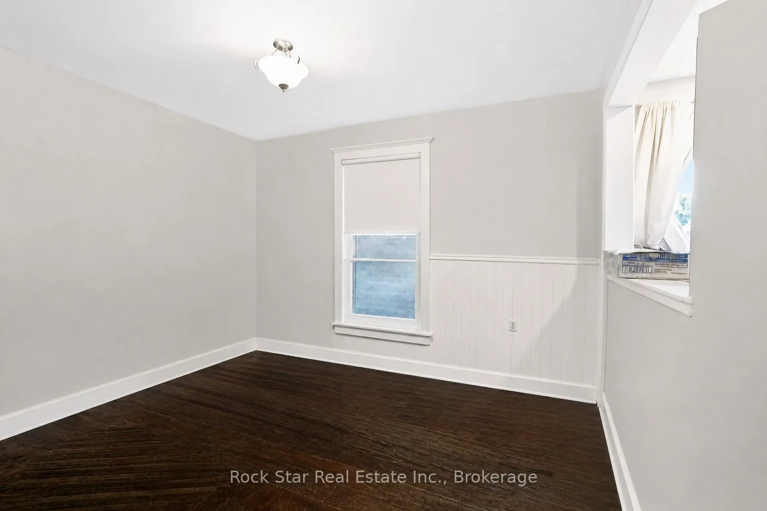 22 Rich Avenue