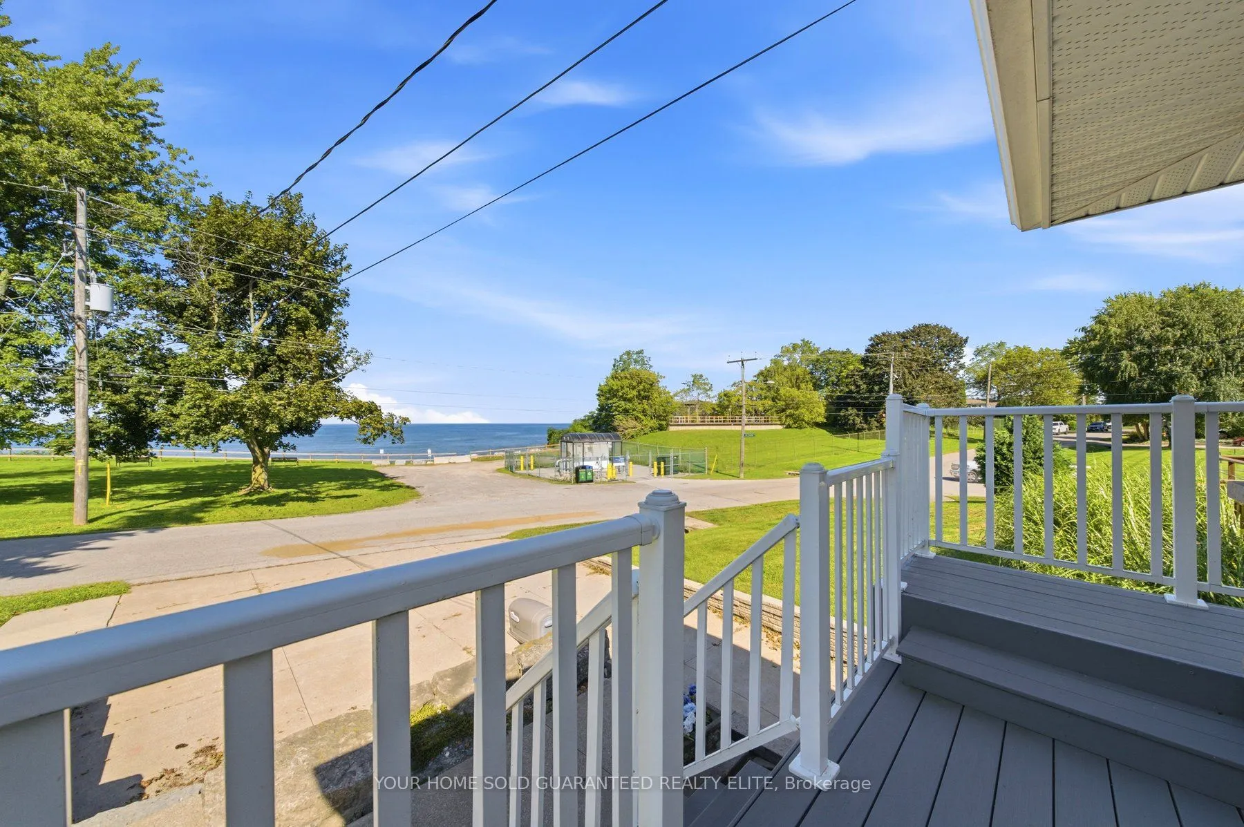 13 Lakeside Drive