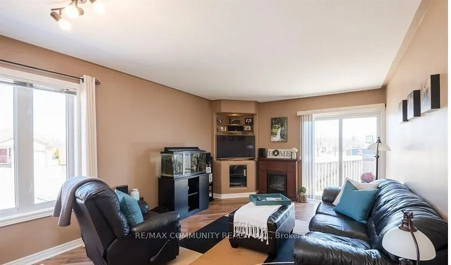 166 St. Lawrence Drive