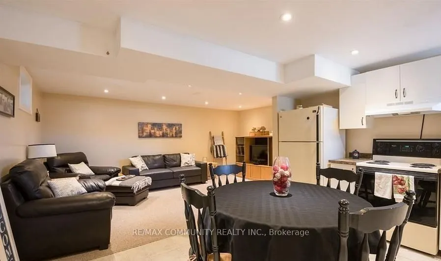 166 St. Lawrence Drive