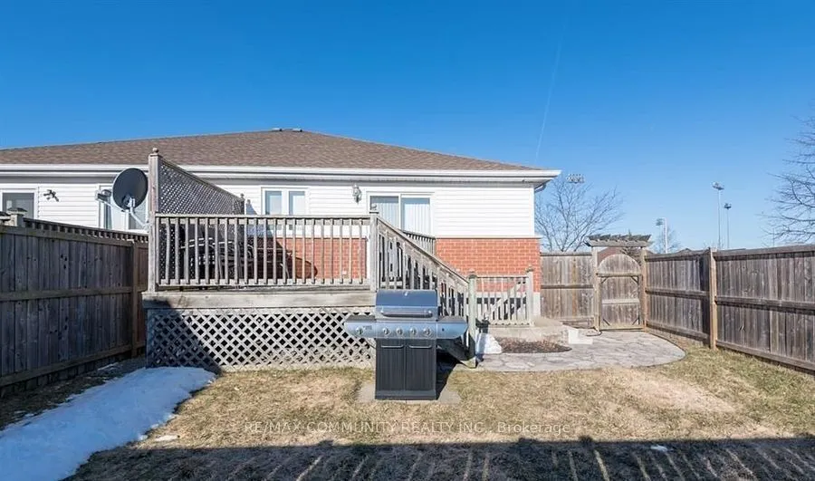 166 St. Lawrence Drive