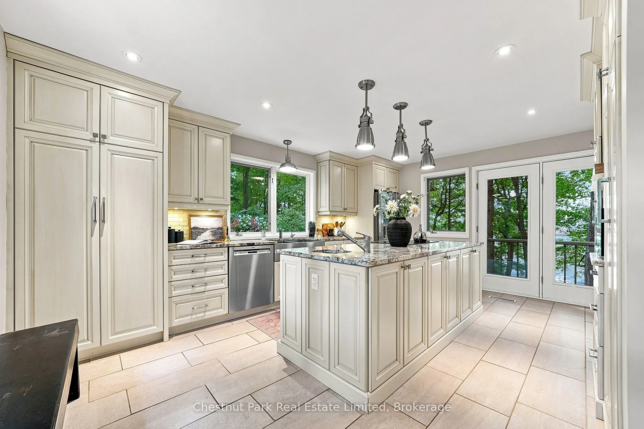 26 Benham Place Road