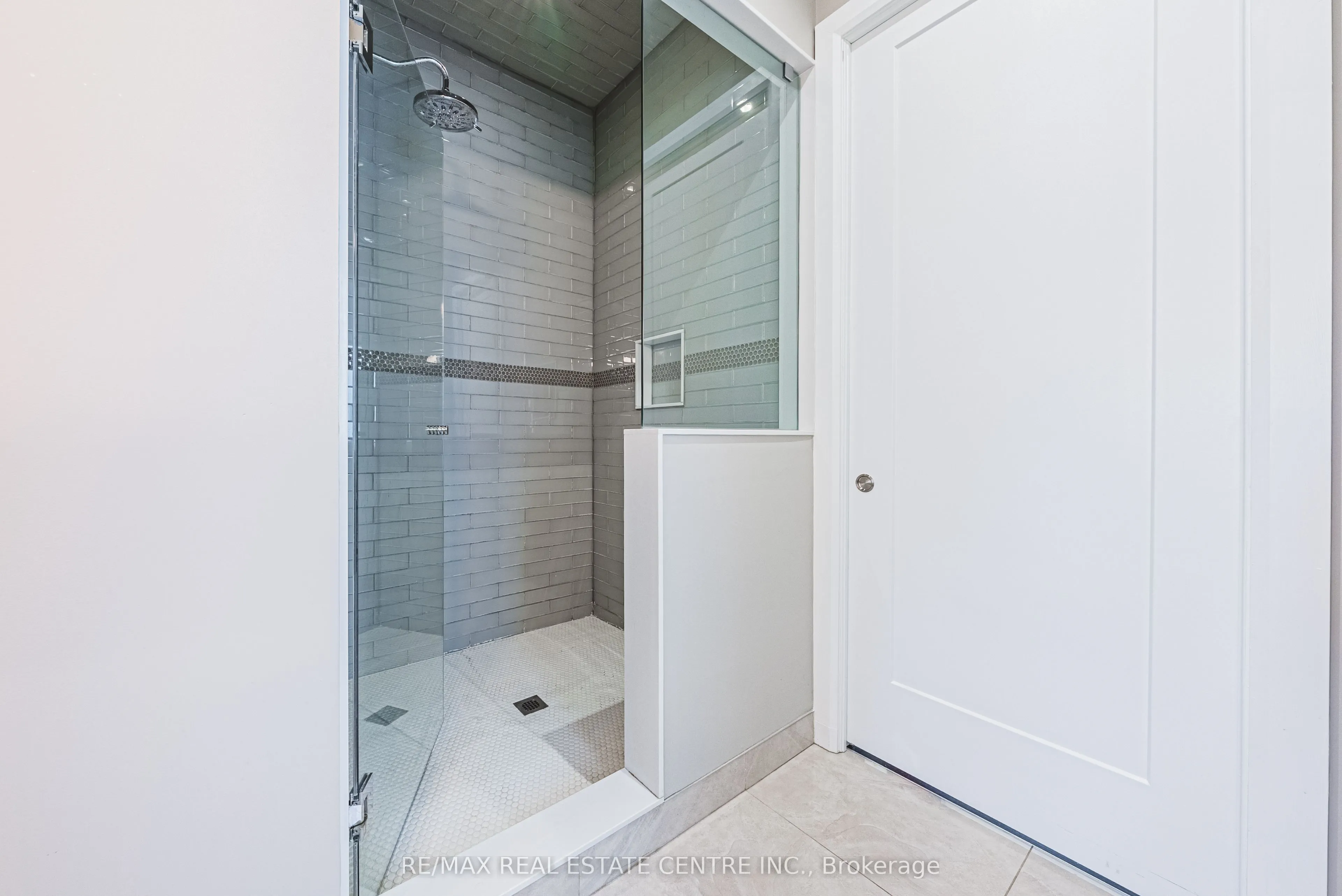 2855 Haldimand Road 9 Road
