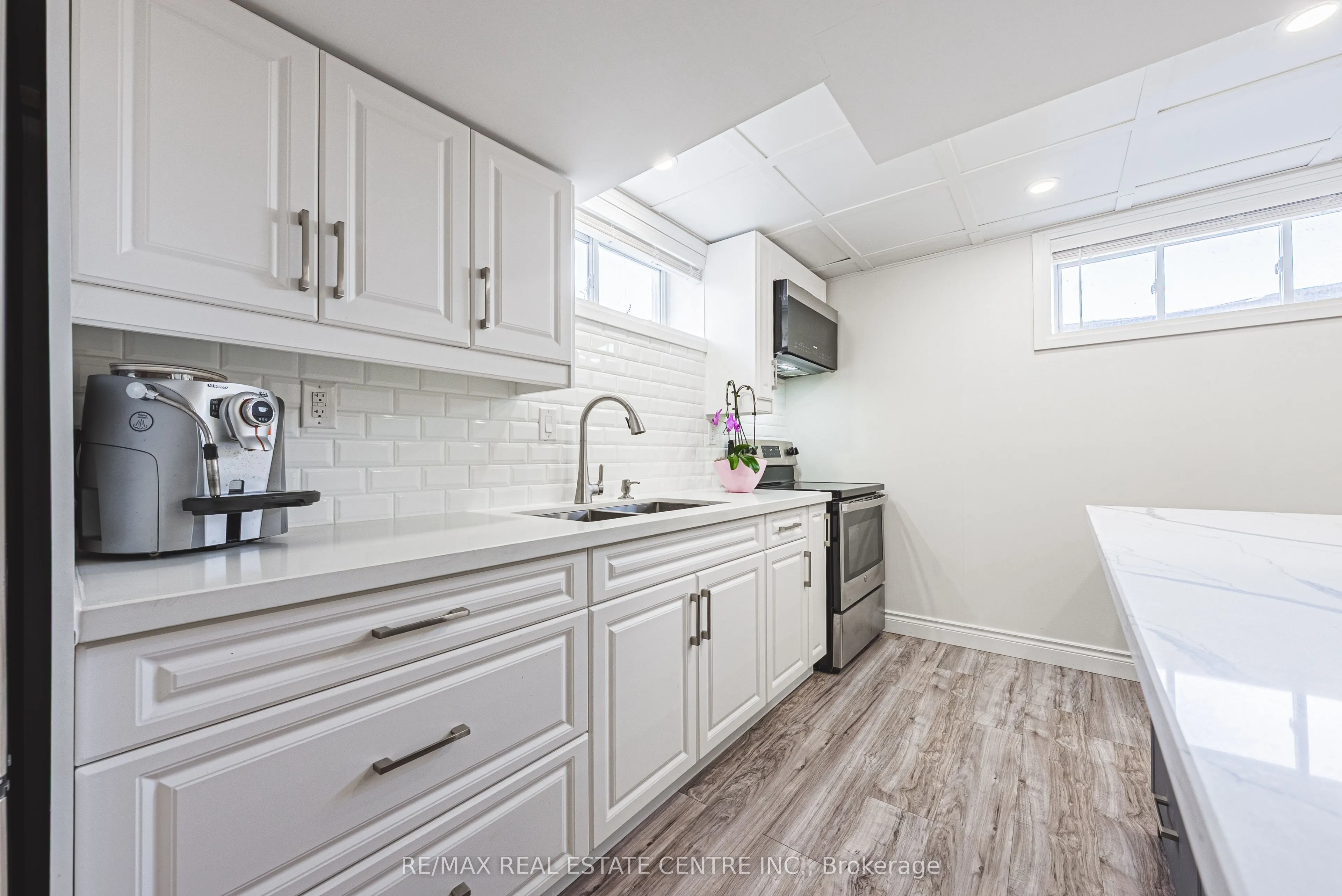 2855 Haldimand Road 9 Road
