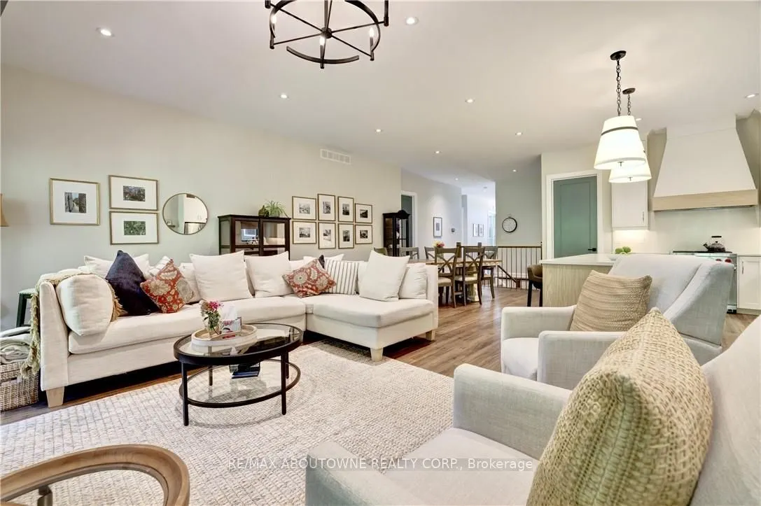 3352 Whispering Wood Trail