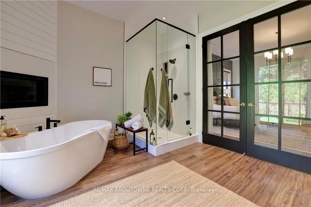 3352 Whispering Wood Trail