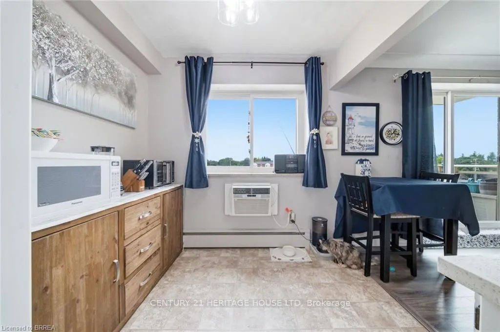 87 St George Street #508