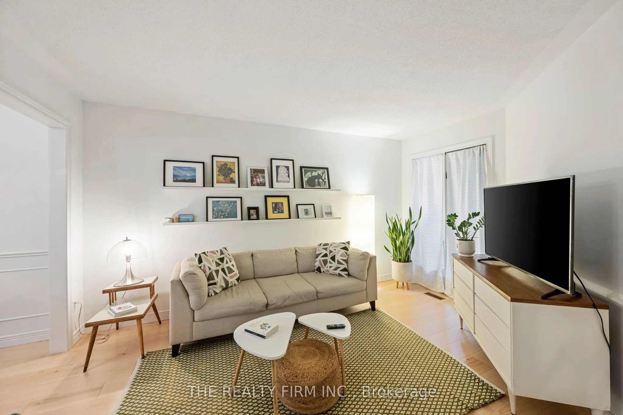 810 Maitland Street #12