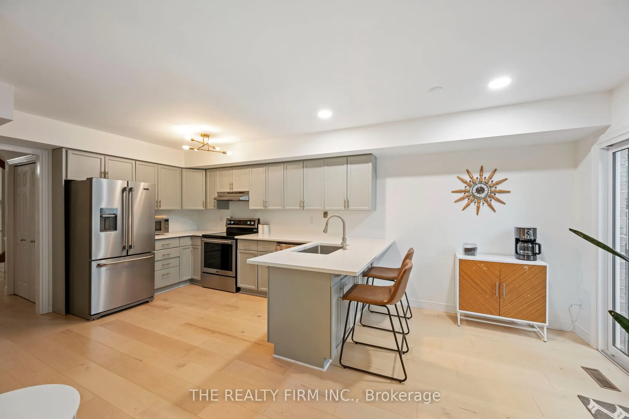 810 Maitland Street #12