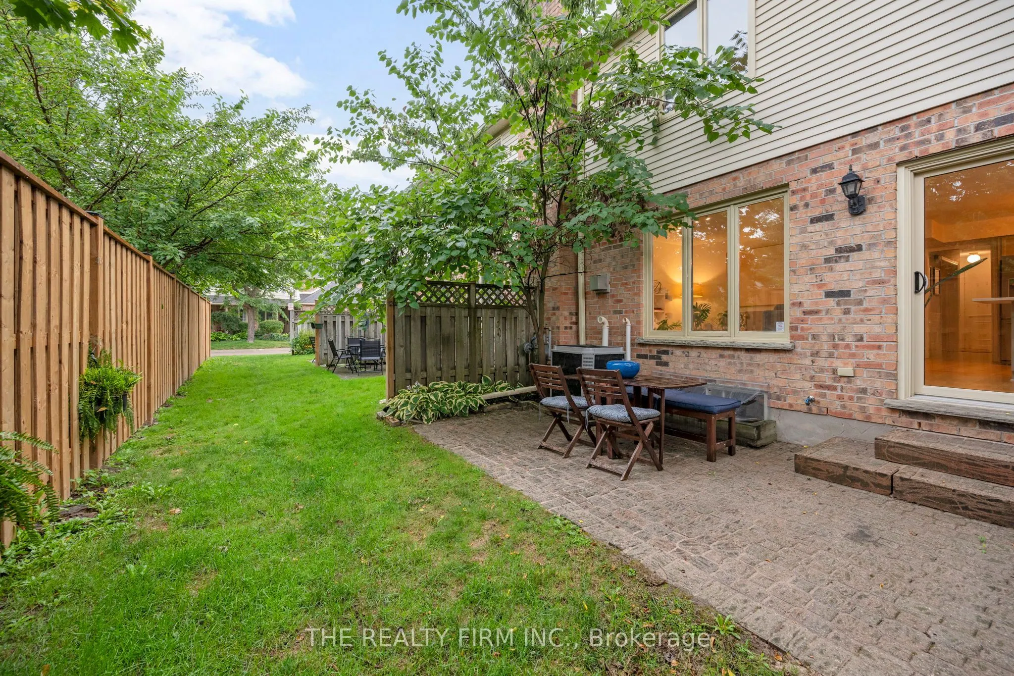 810 Maitland Street #12
