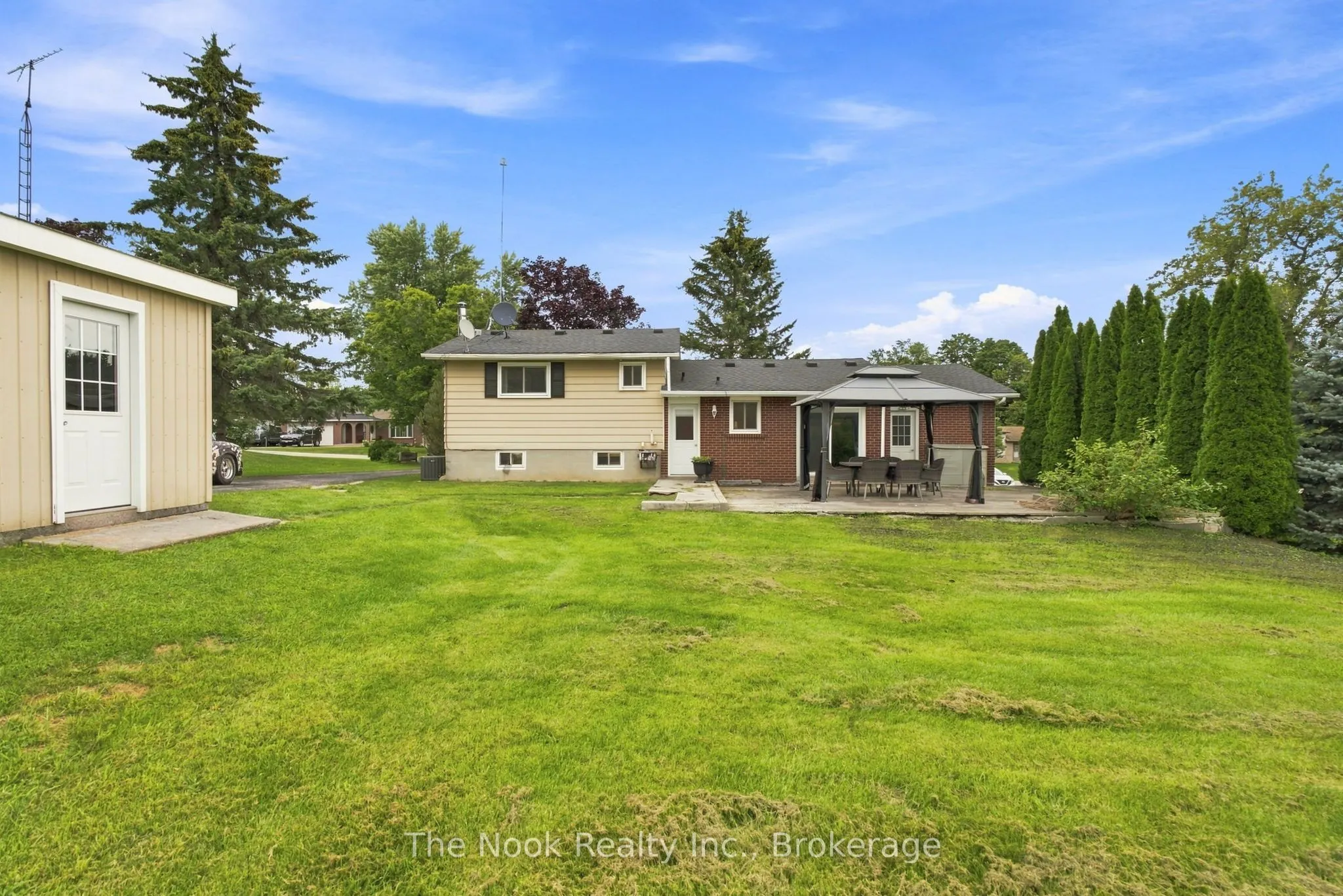 24 Cedar Ridge Drive