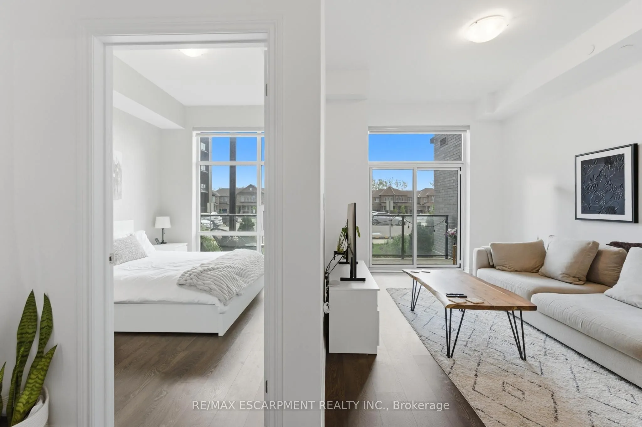 460 Dundas Street E #112