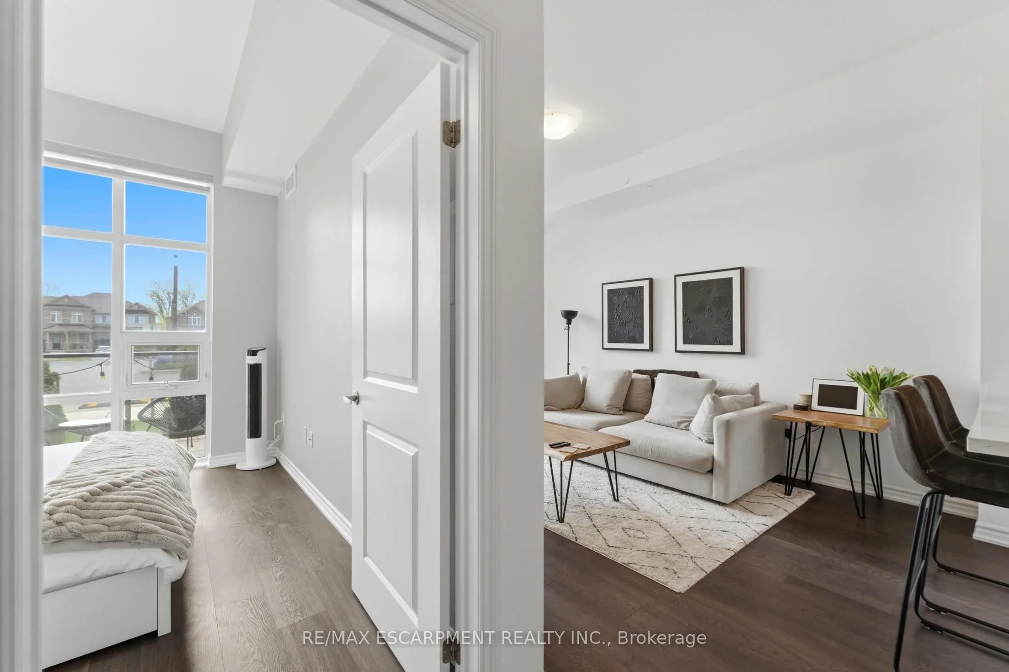 460 Dundas Street E #112