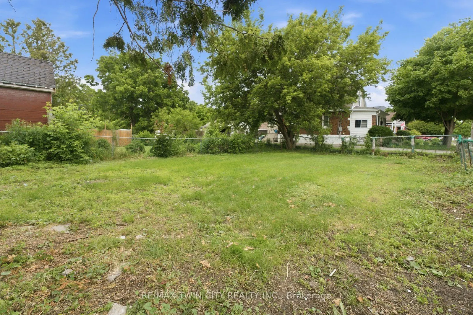 249 Clarence Street