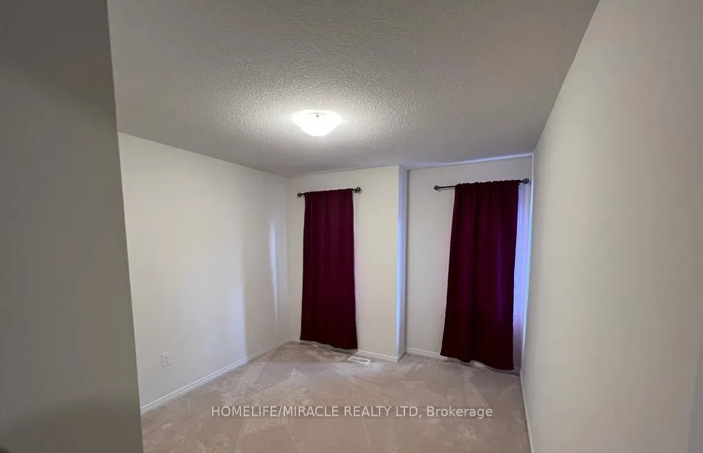 8702 Chickory Trail