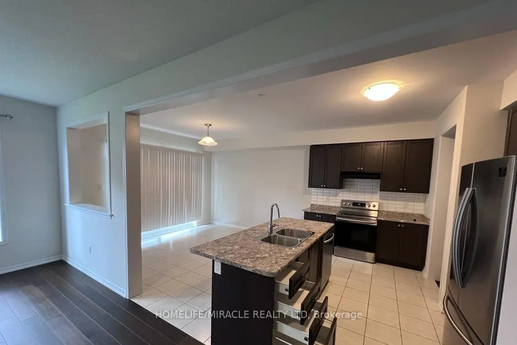 8702 Chickory Trail