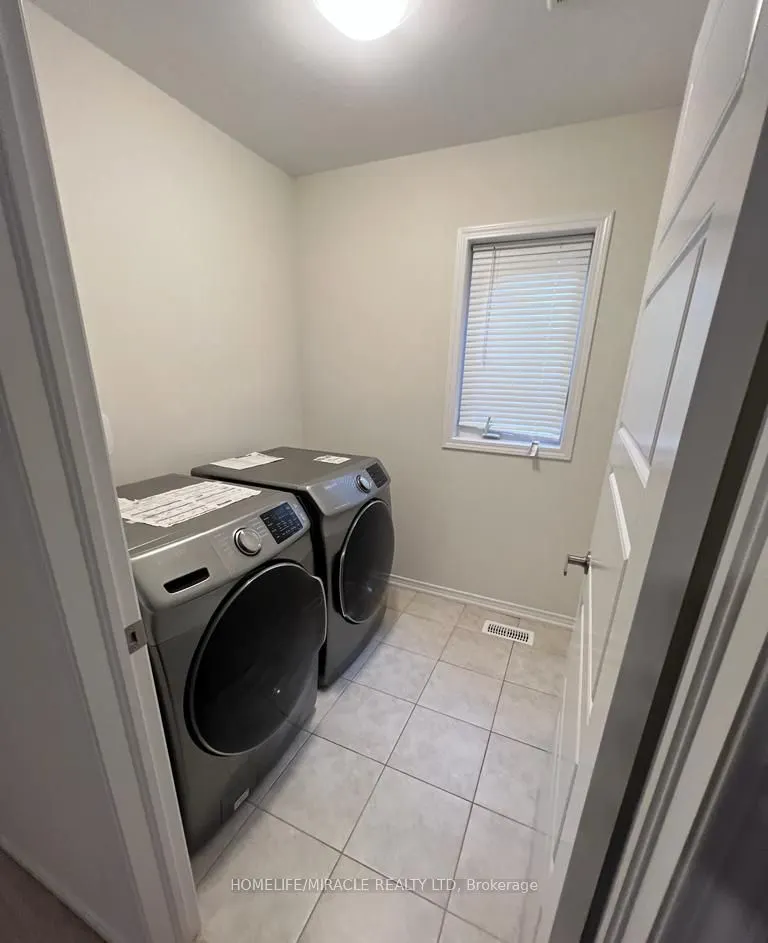 8702 Chickory Trail