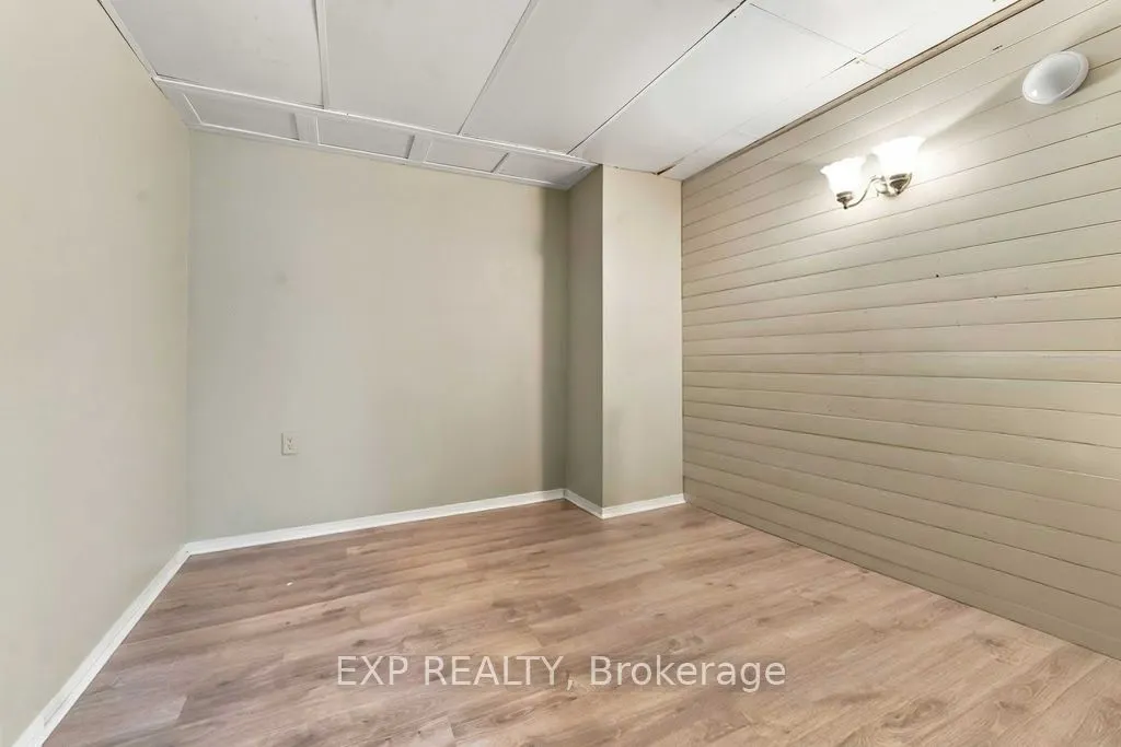 30A WOODVALE Green #30A