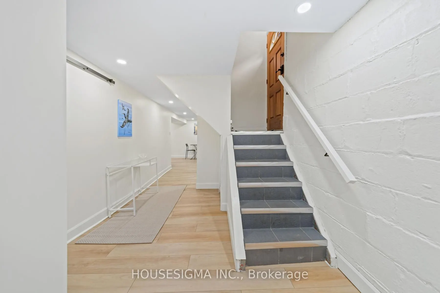 22 Arkledun Avenue