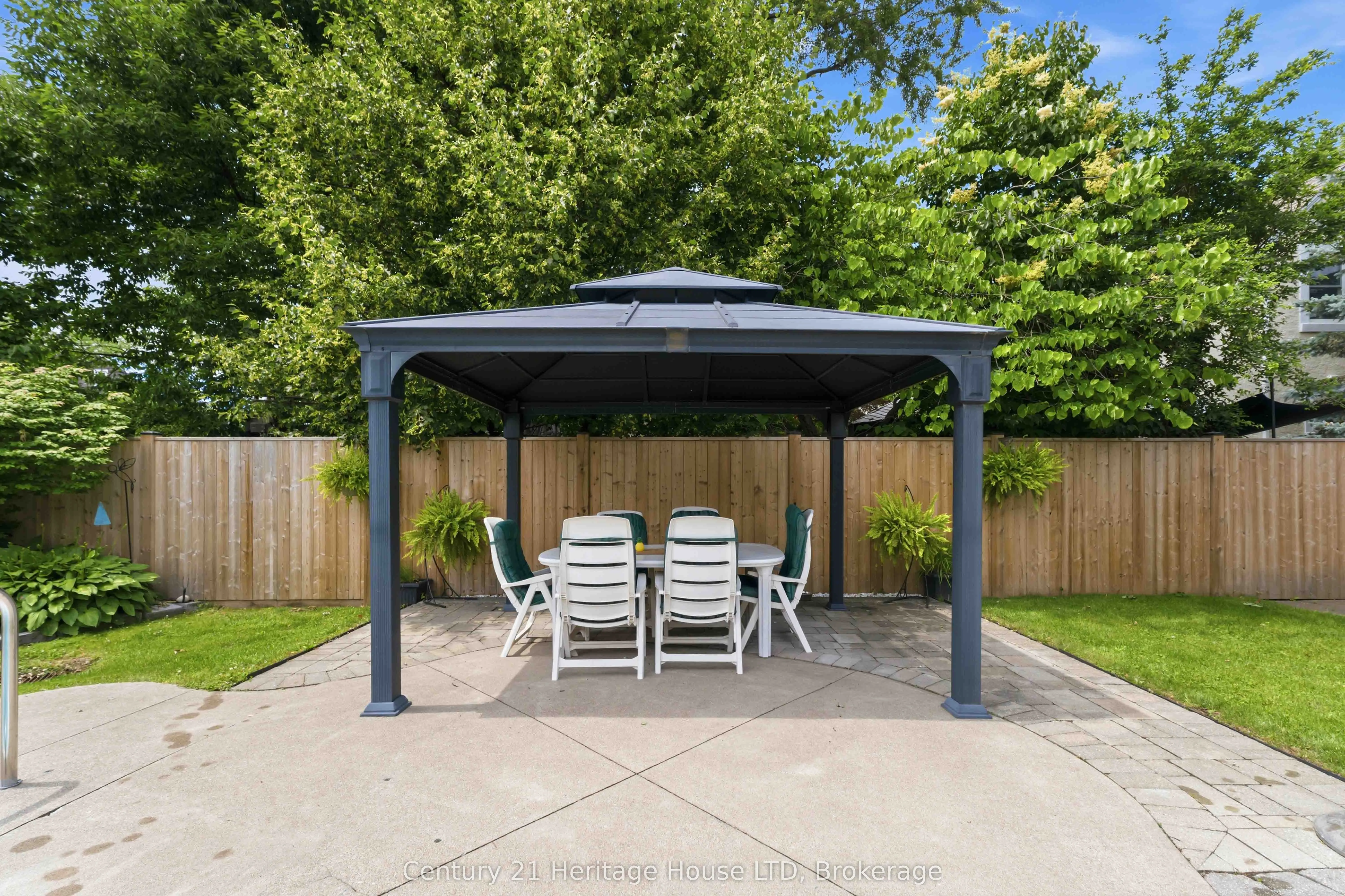 25 GLENVIEW Avenue