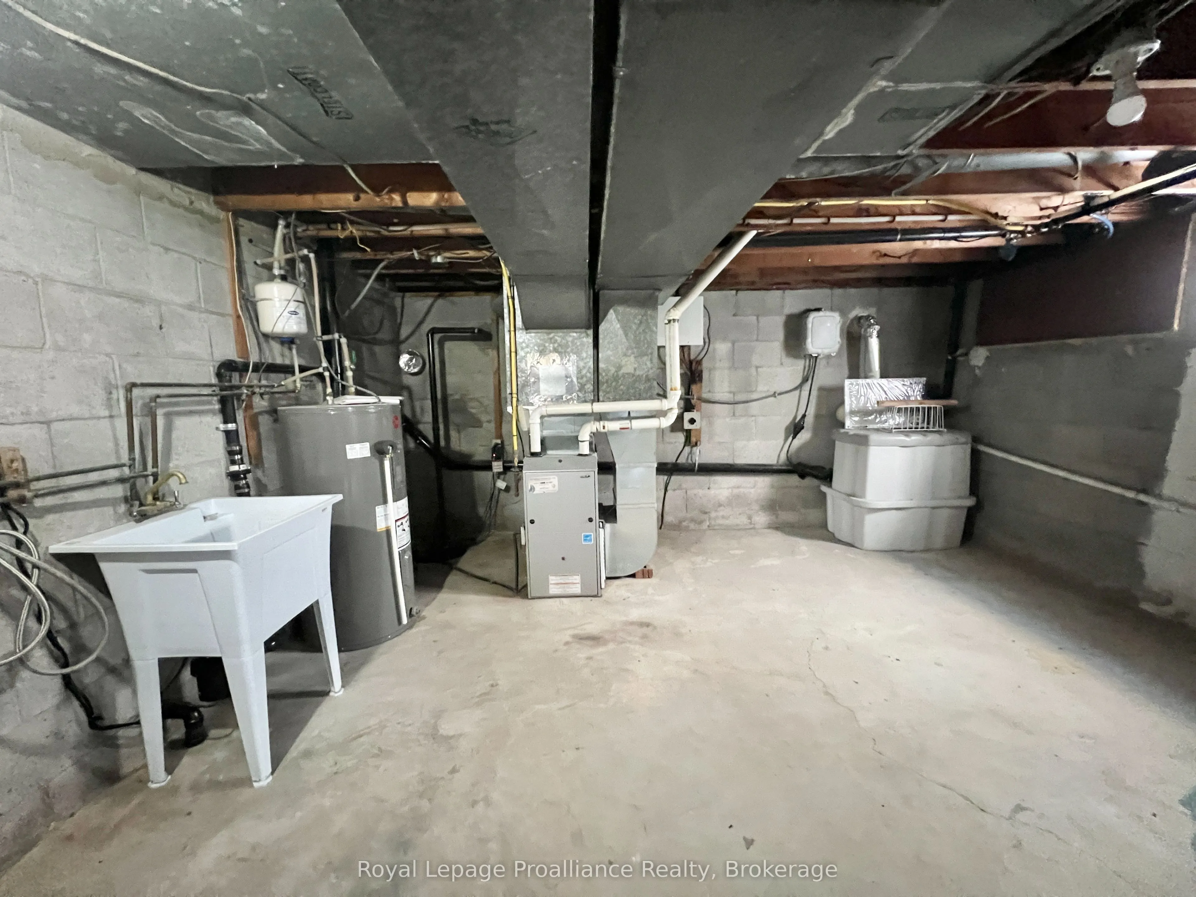 148 Lester Road #A