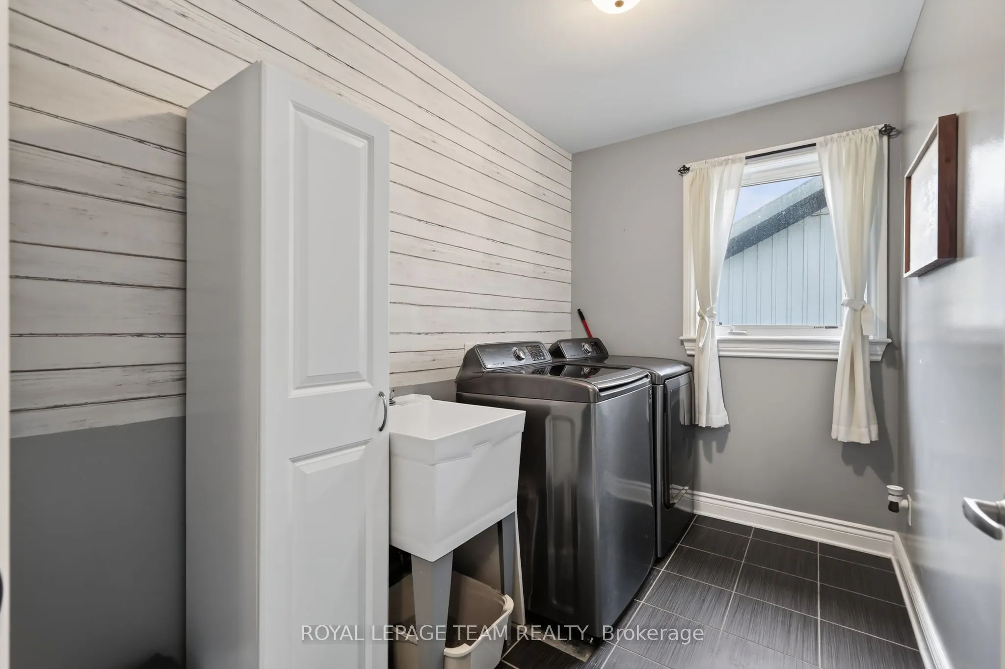1034 Docteur Corbeil Boulevard