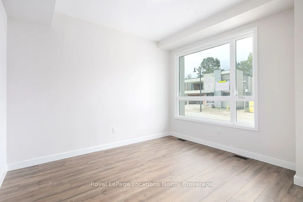 127 Yvonne Crescent