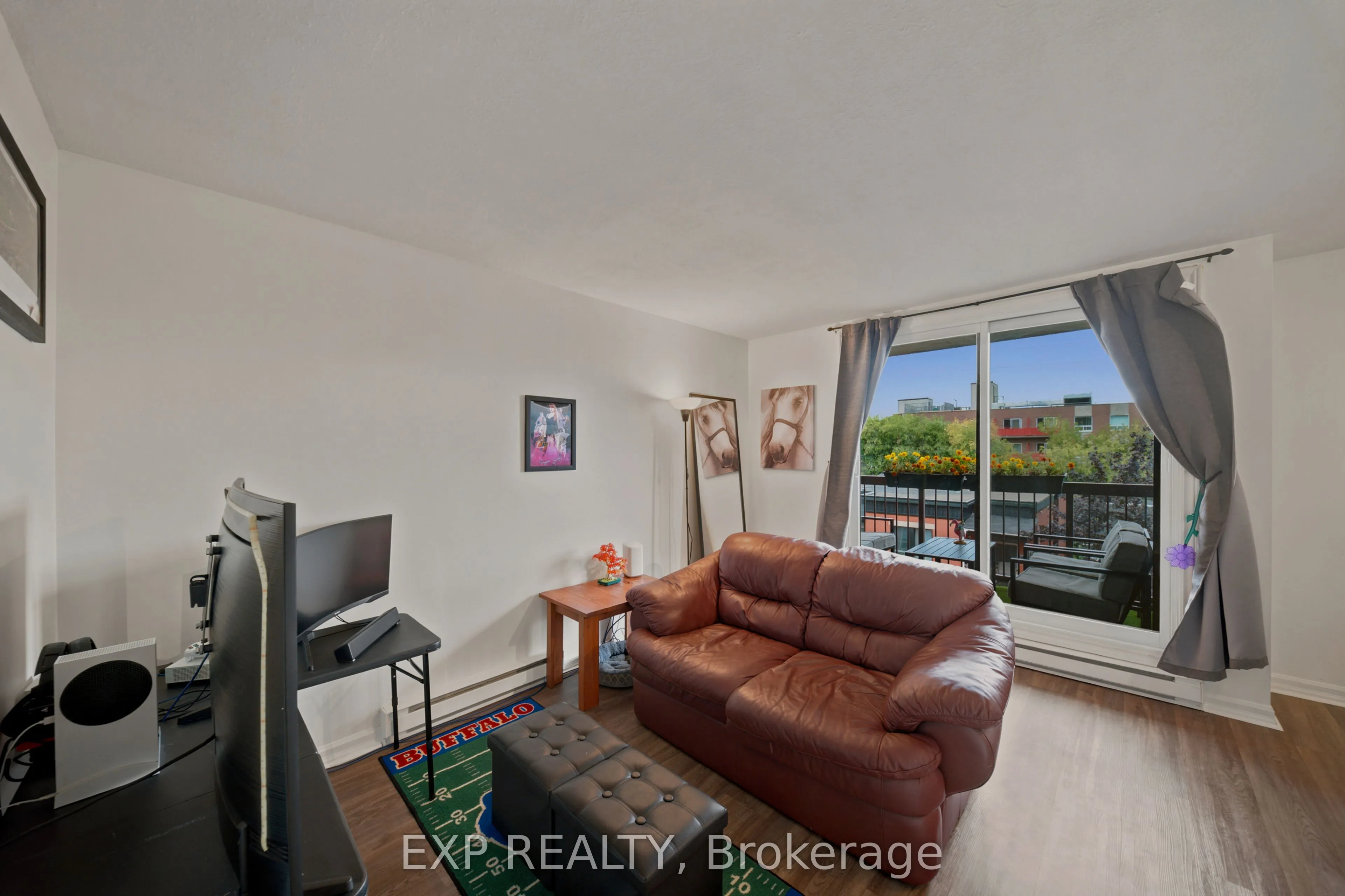 222 Guigues Avenue #401