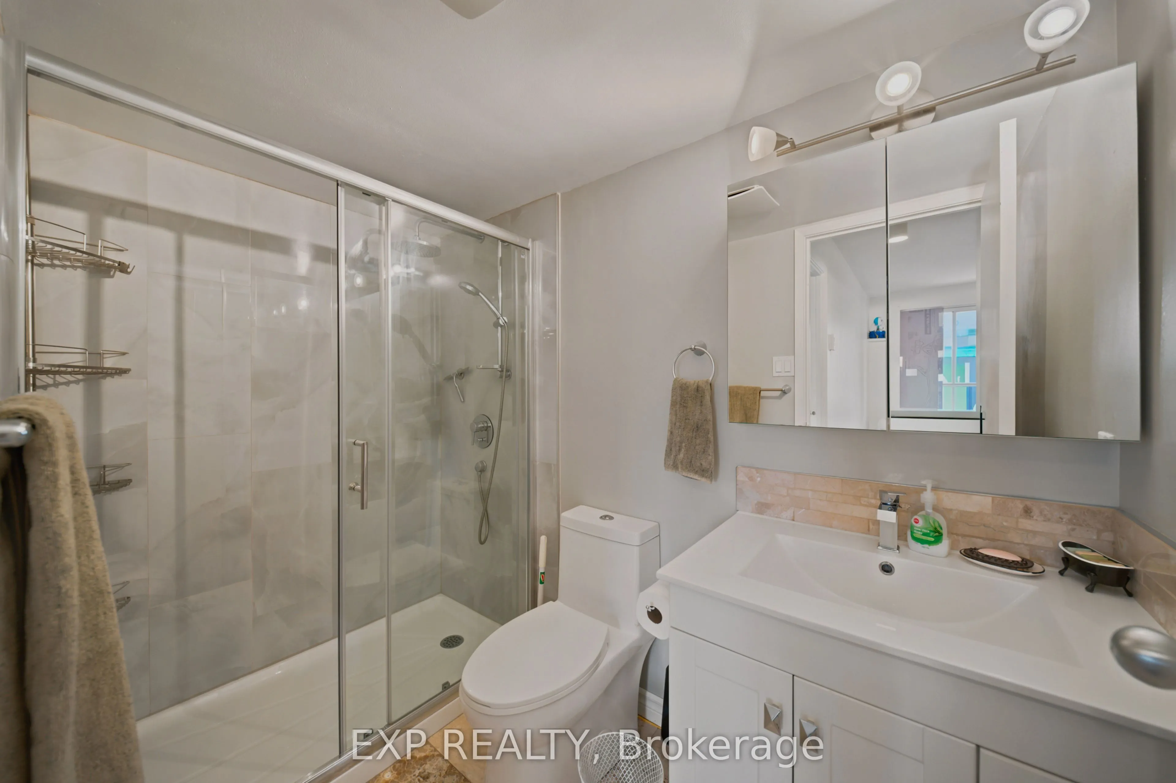 222 Guigues Avenue #401