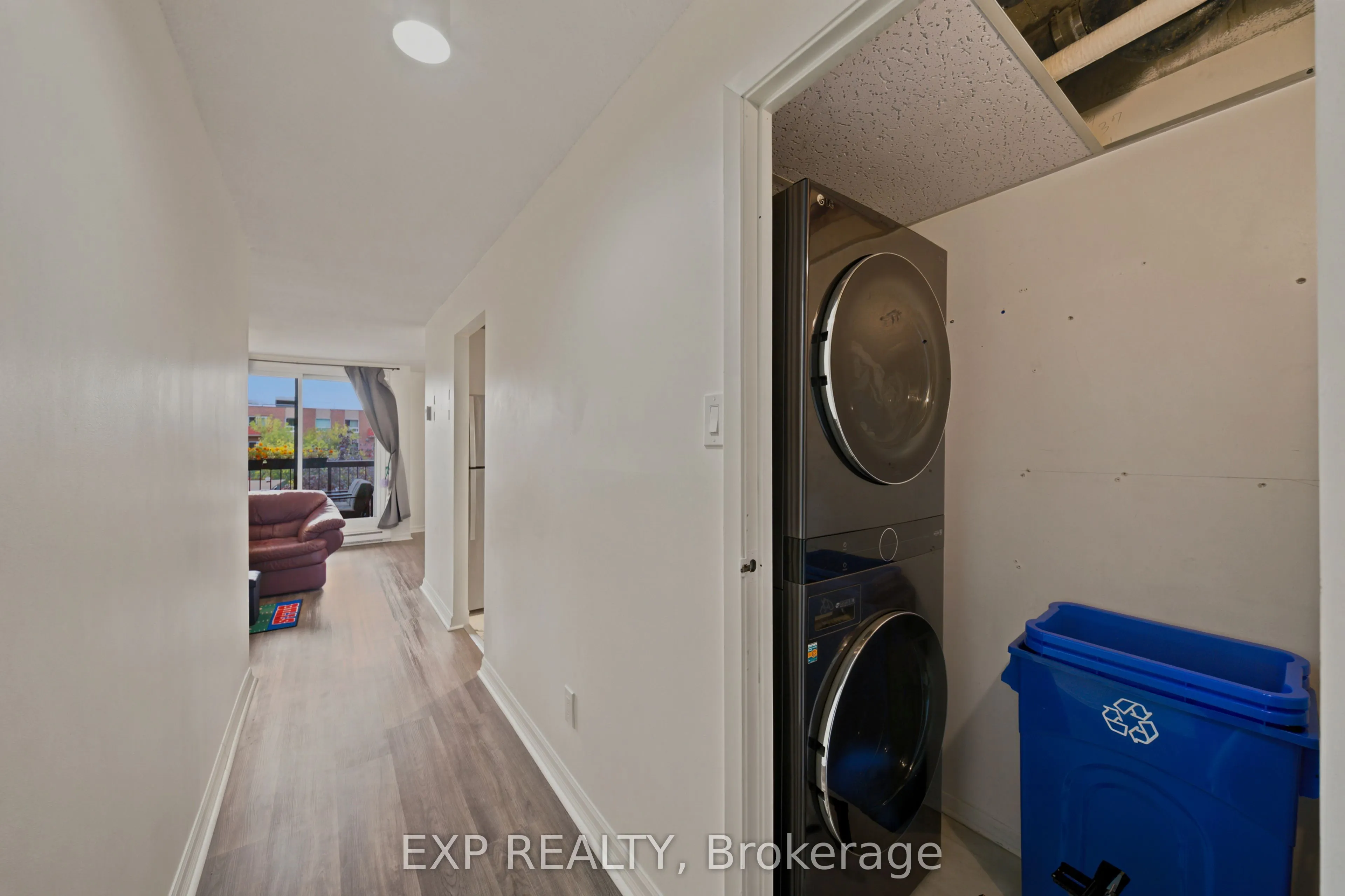 222 Guigues Avenue #401
