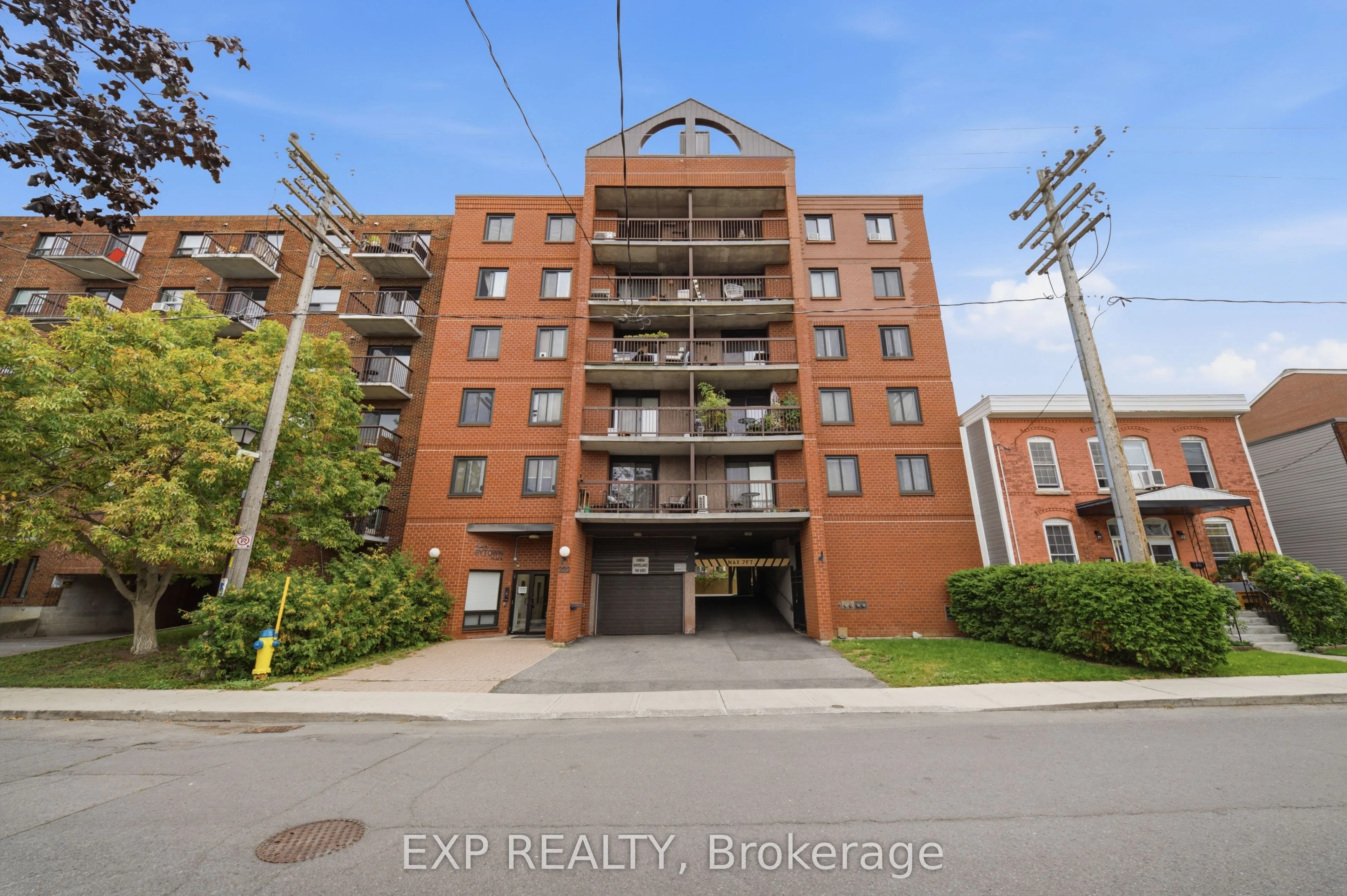 222 Guigues Avenue #401