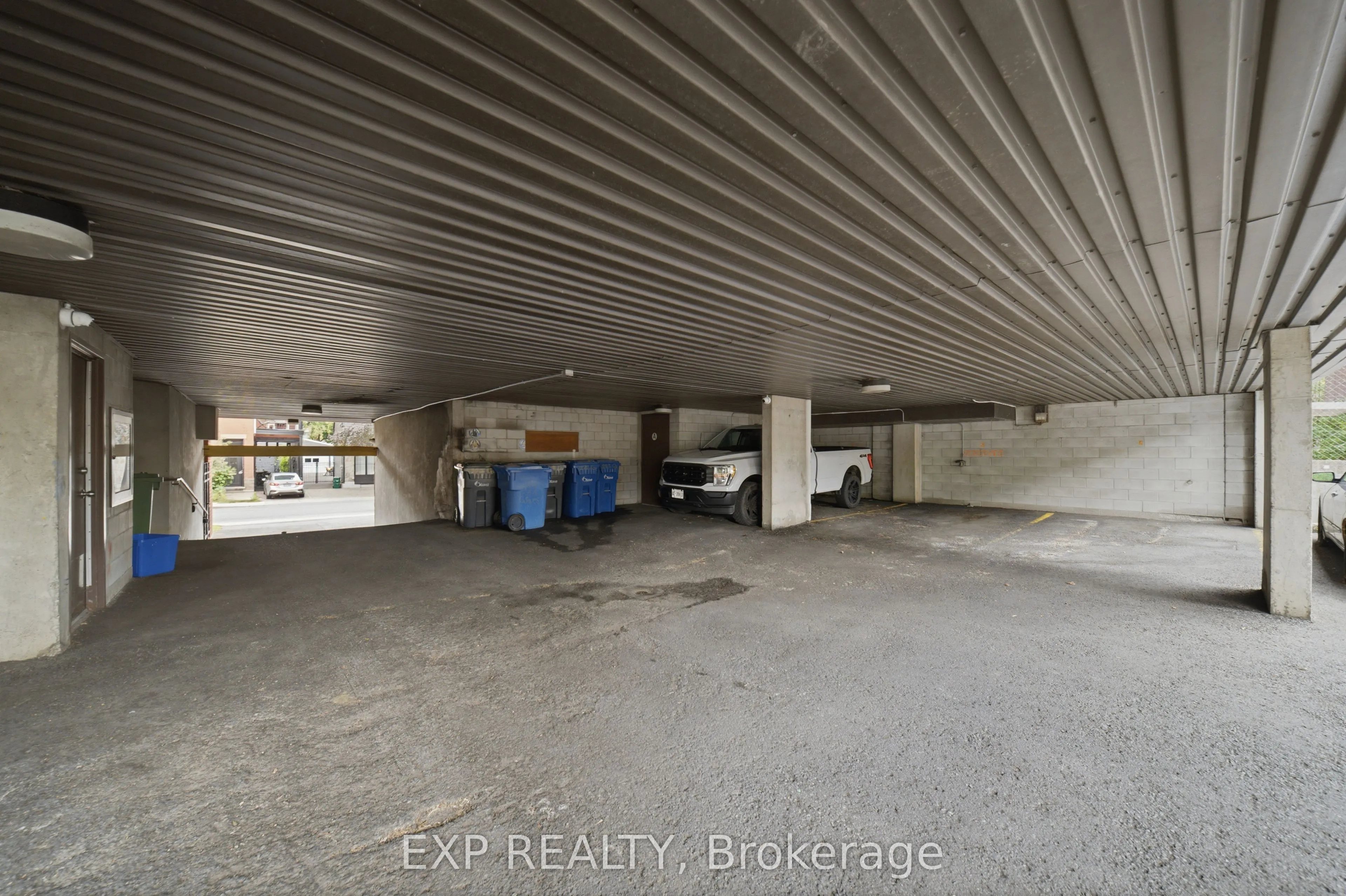 222 Guigues Avenue #401