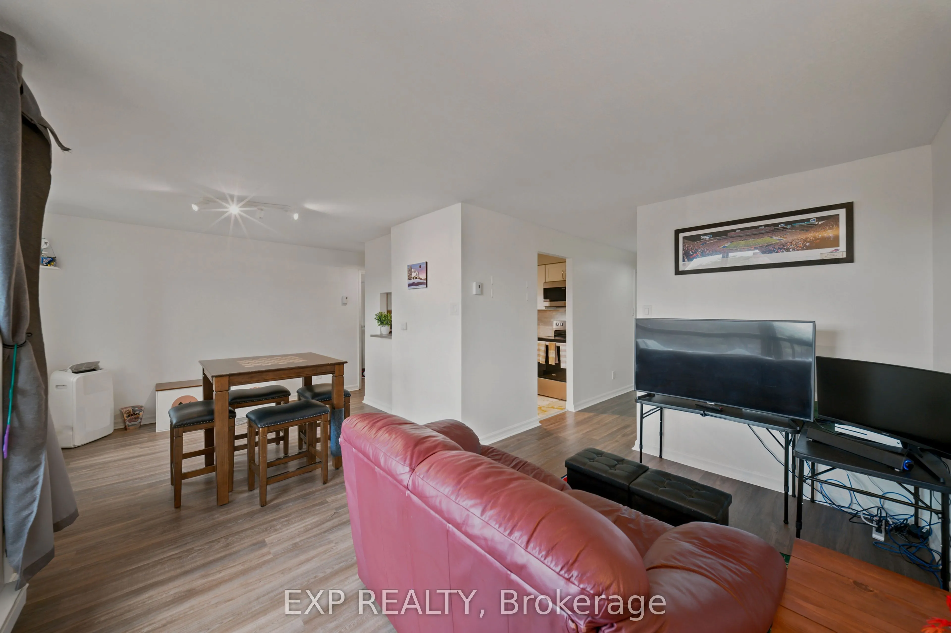 222 Guigues Avenue #401
