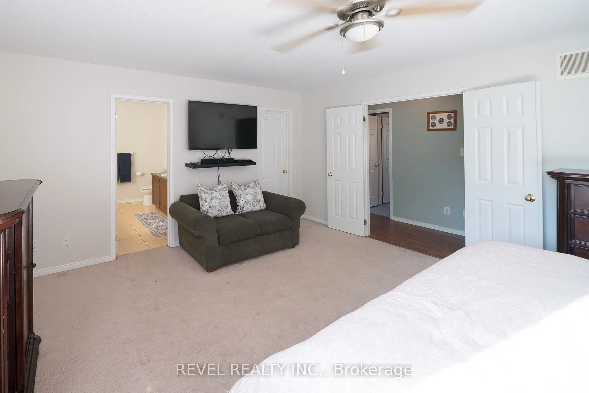 51 Webb Avenue