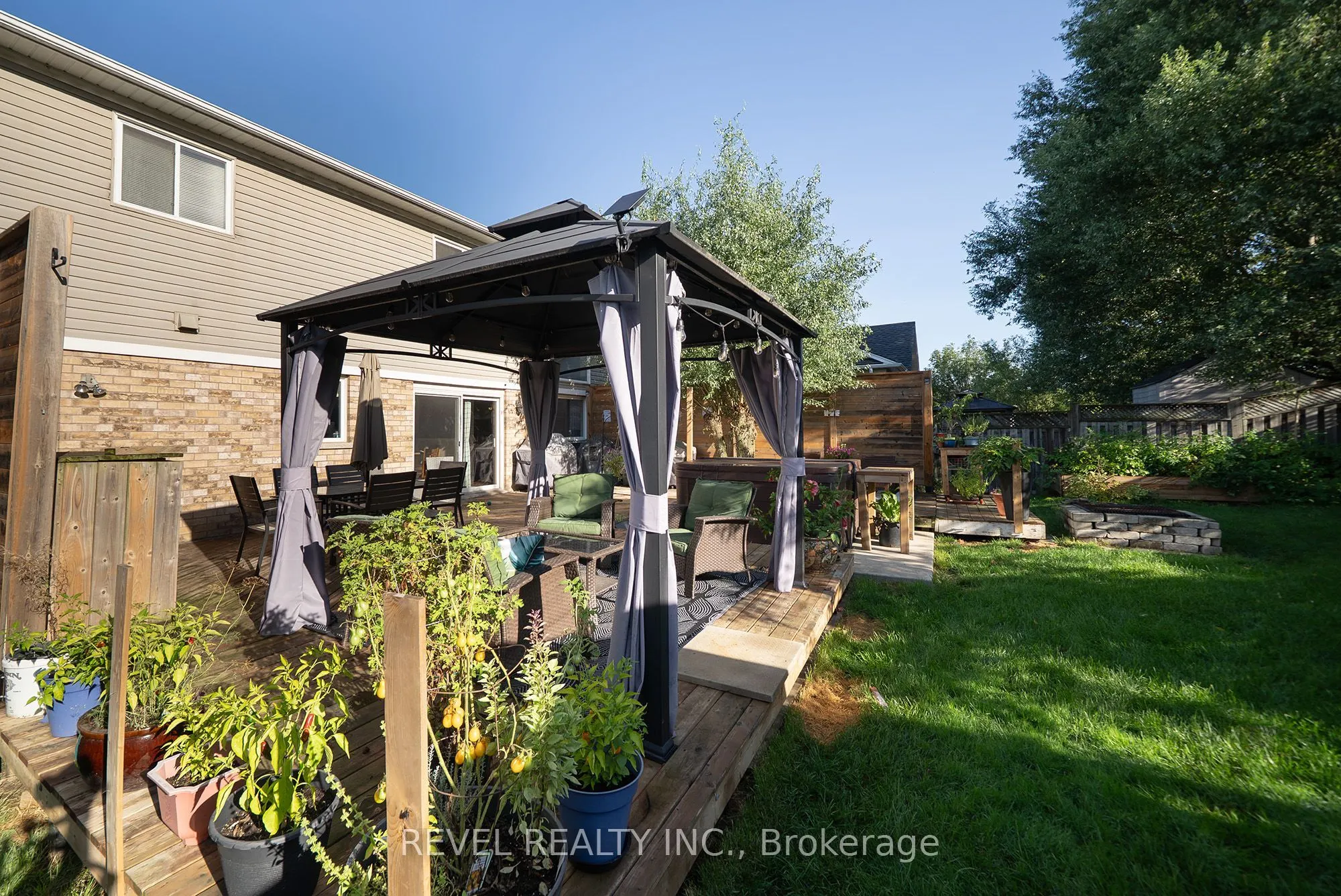 51 Webb Avenue